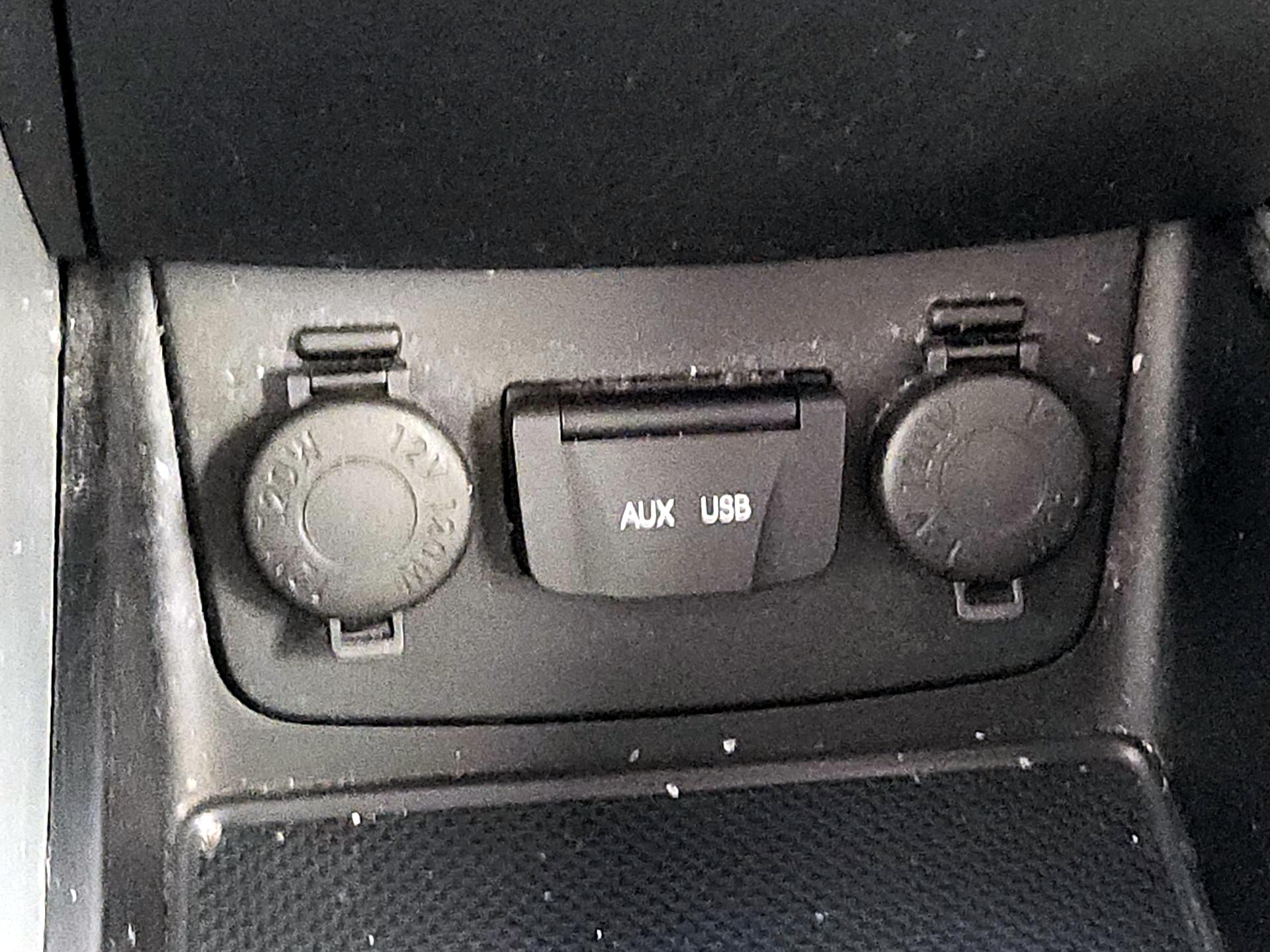 Thumbnail: 2014 Hyundai Sonata - 18