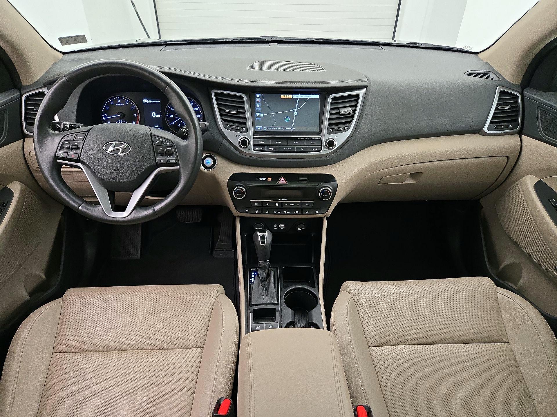 Thumbnail: 2018 Hyundai Tucson - 9