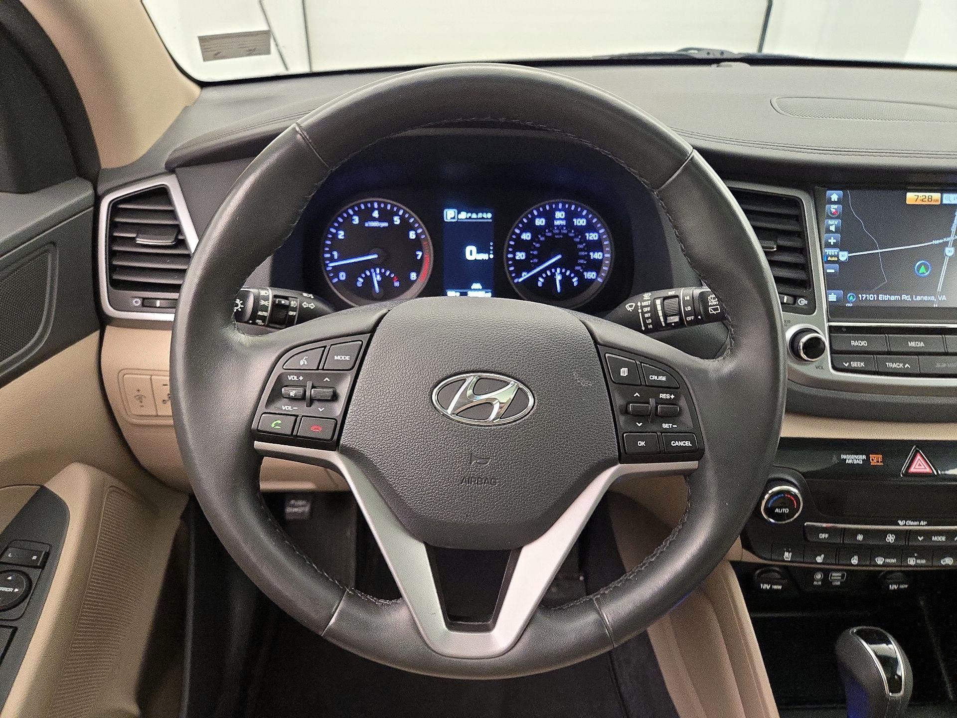 Thumbnail: 2018 Hyundai Tucson - 10