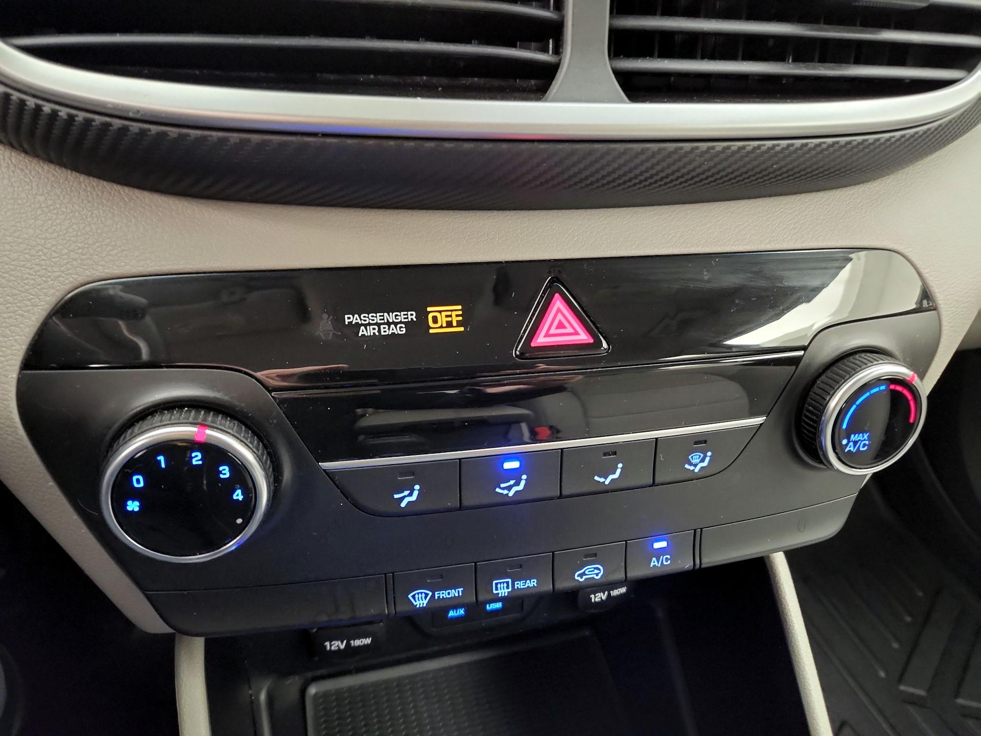 Thumbnail: 2019 Hyundai Tucson - 17