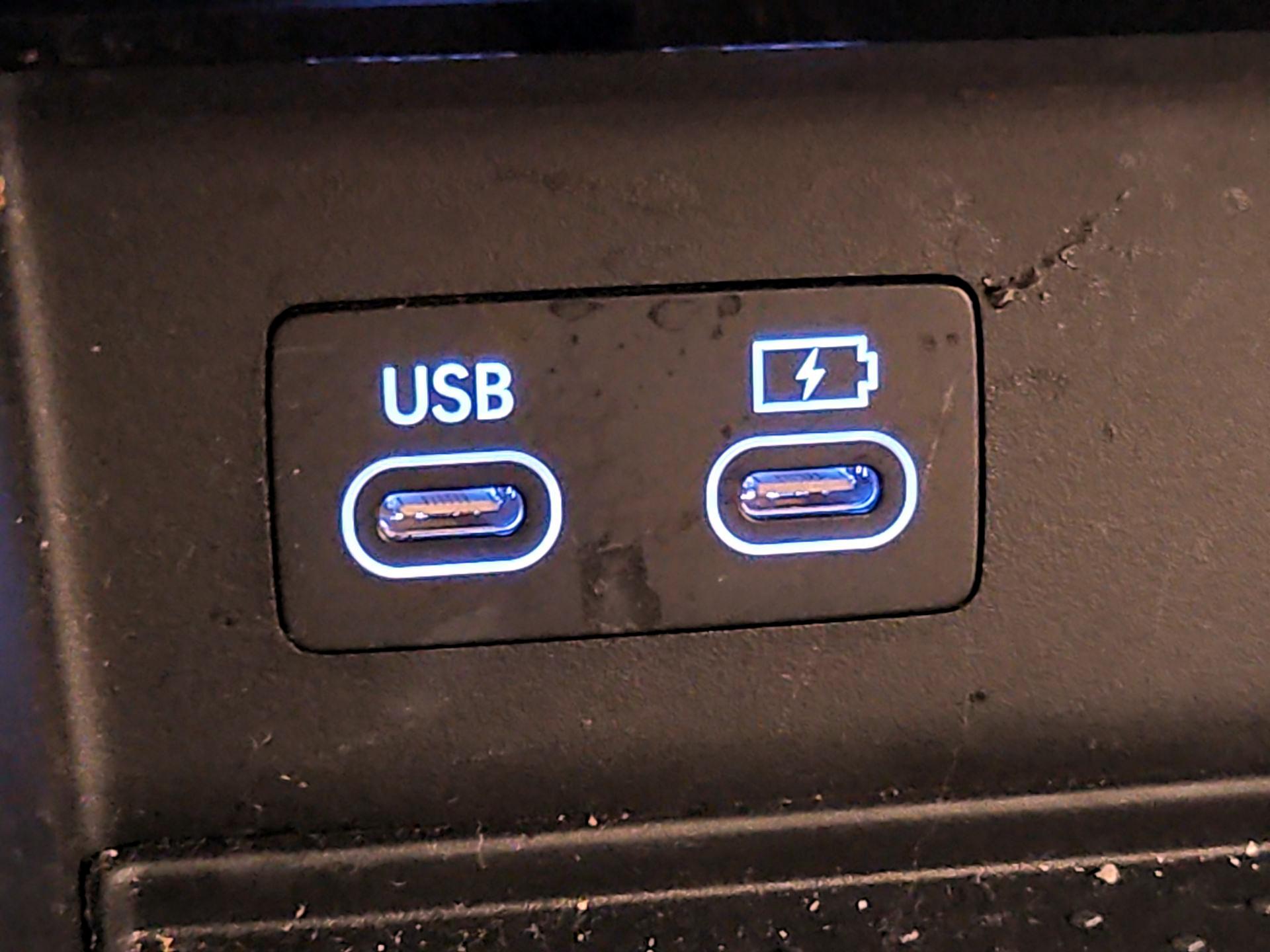 Thumbnail: 2025 Genesis GV80 - 19