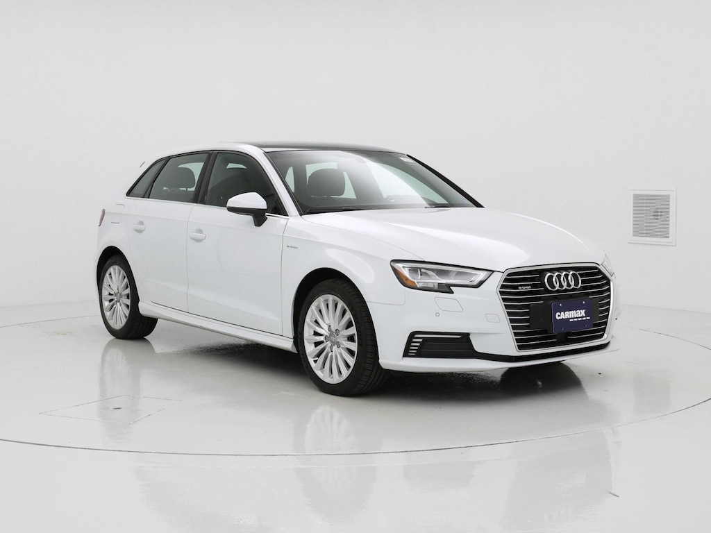 Audi A3 Sportback e-tron 1.4T Premium Plus FWD