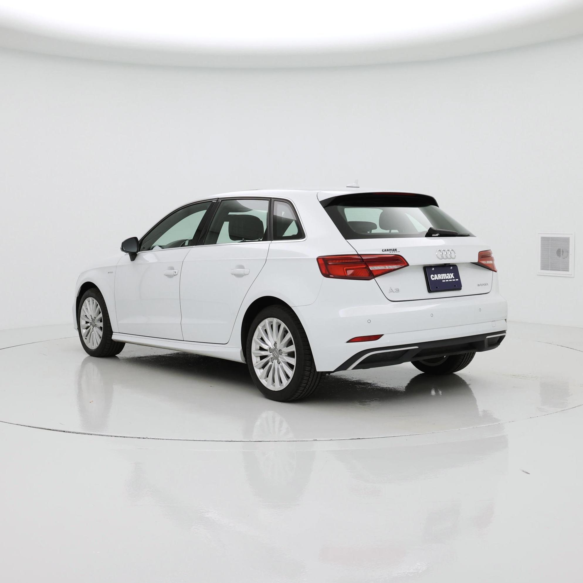 Thumbnail: 2018 Audi A3 - 2