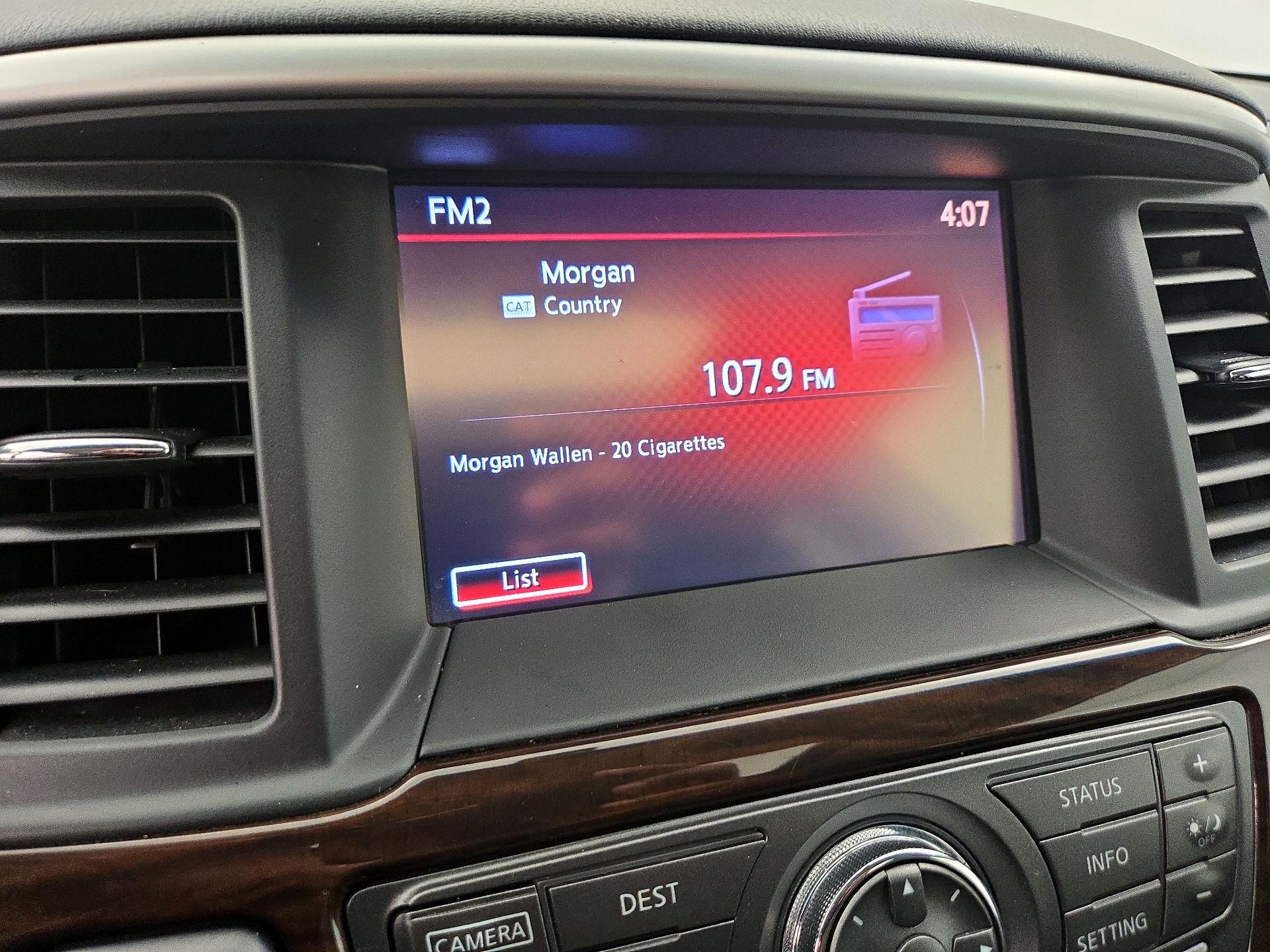 Thumbnail: 2014 Nissan Pathfinder - 16