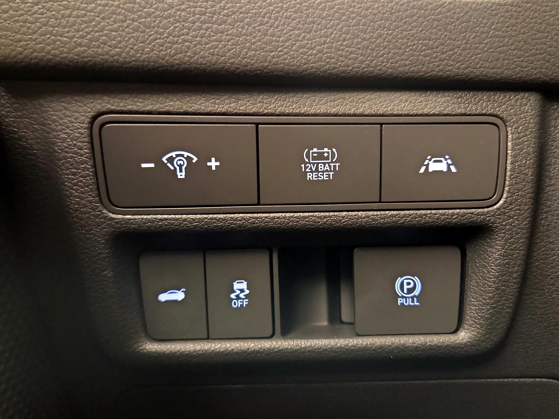 Thumbnail: 2021 Hyundai Sonata - 13