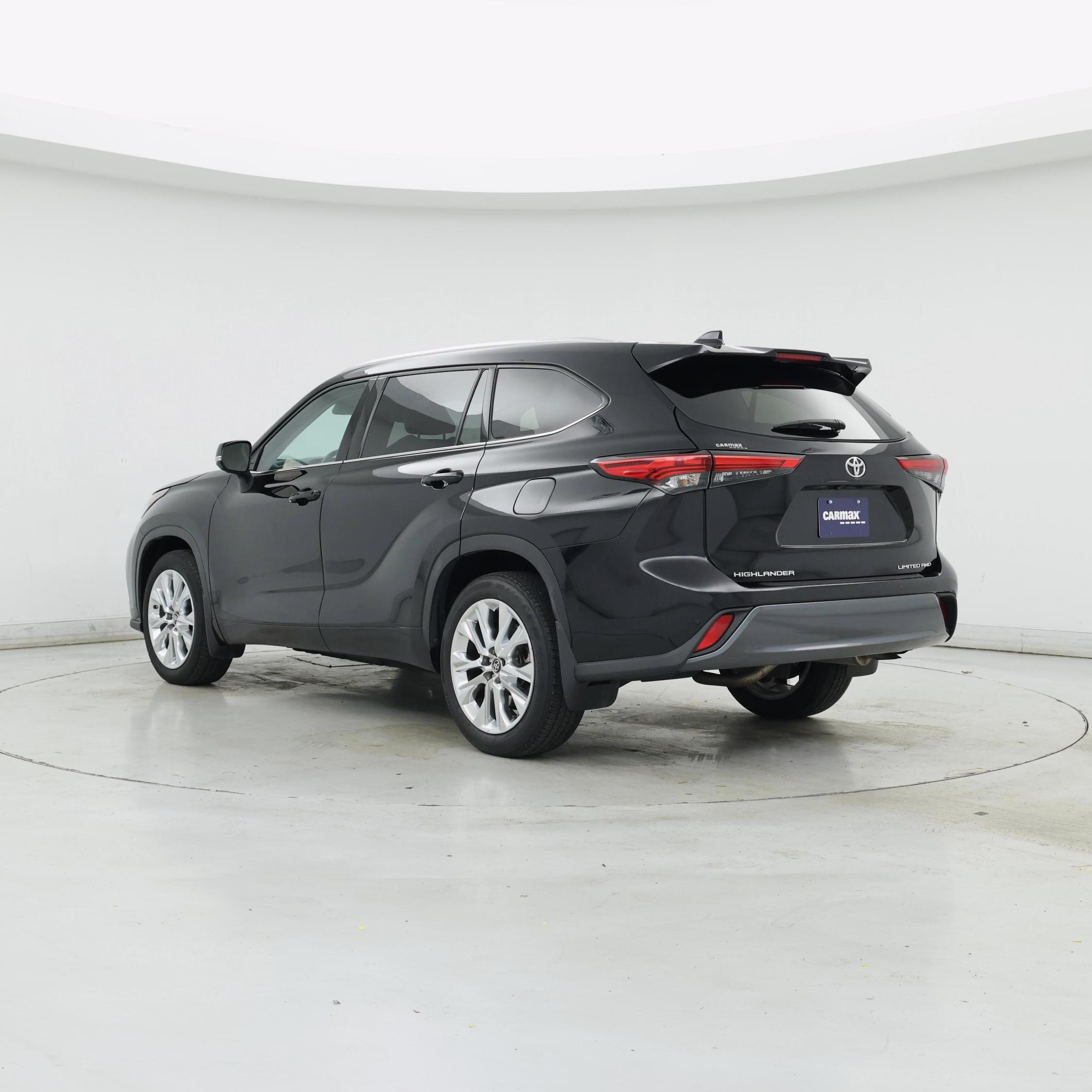 Thumbnail: 2021 Toyota Highlander - 2