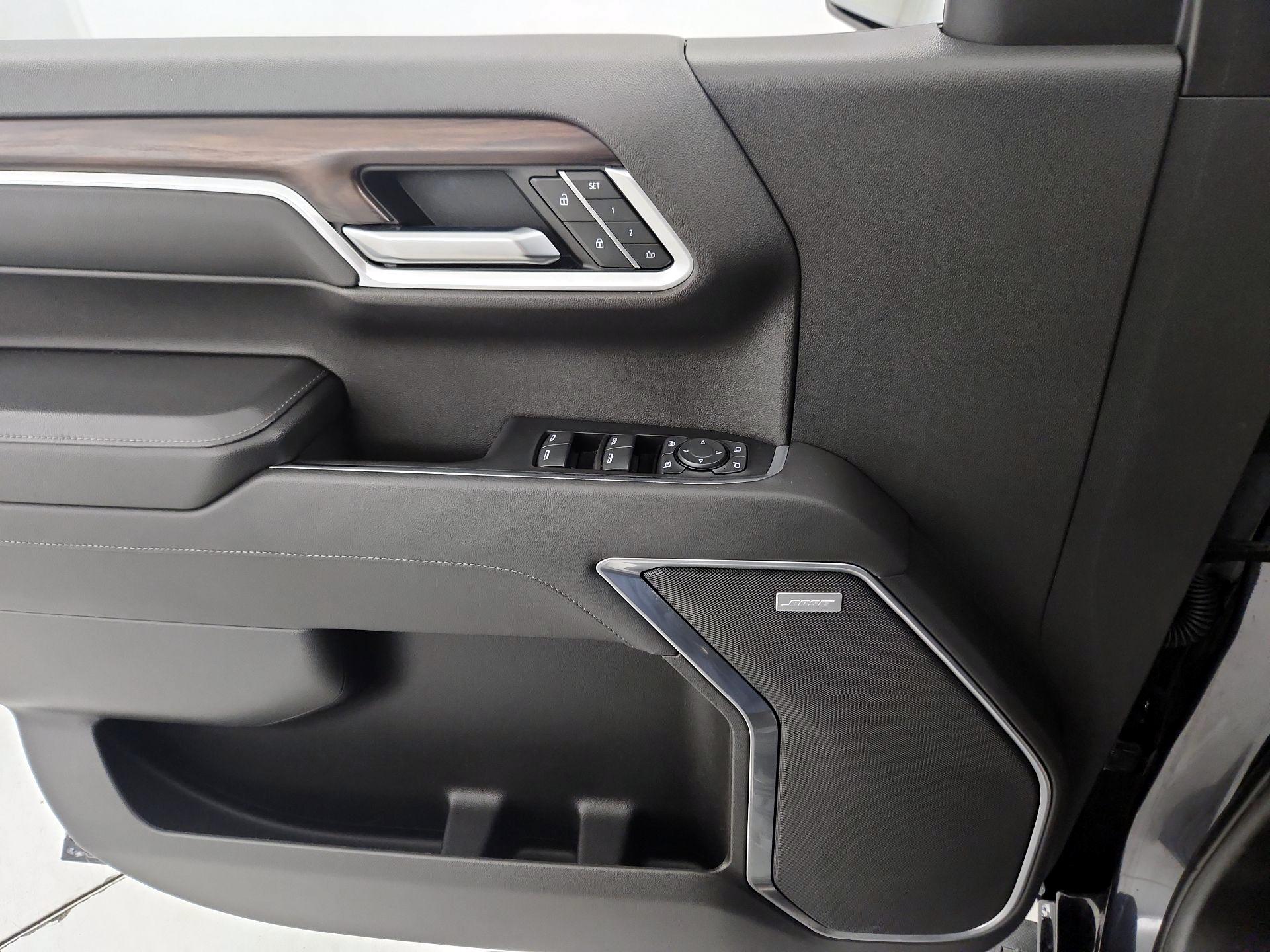 Thumbnail: 2022 GMC Sierra 1500 - 12