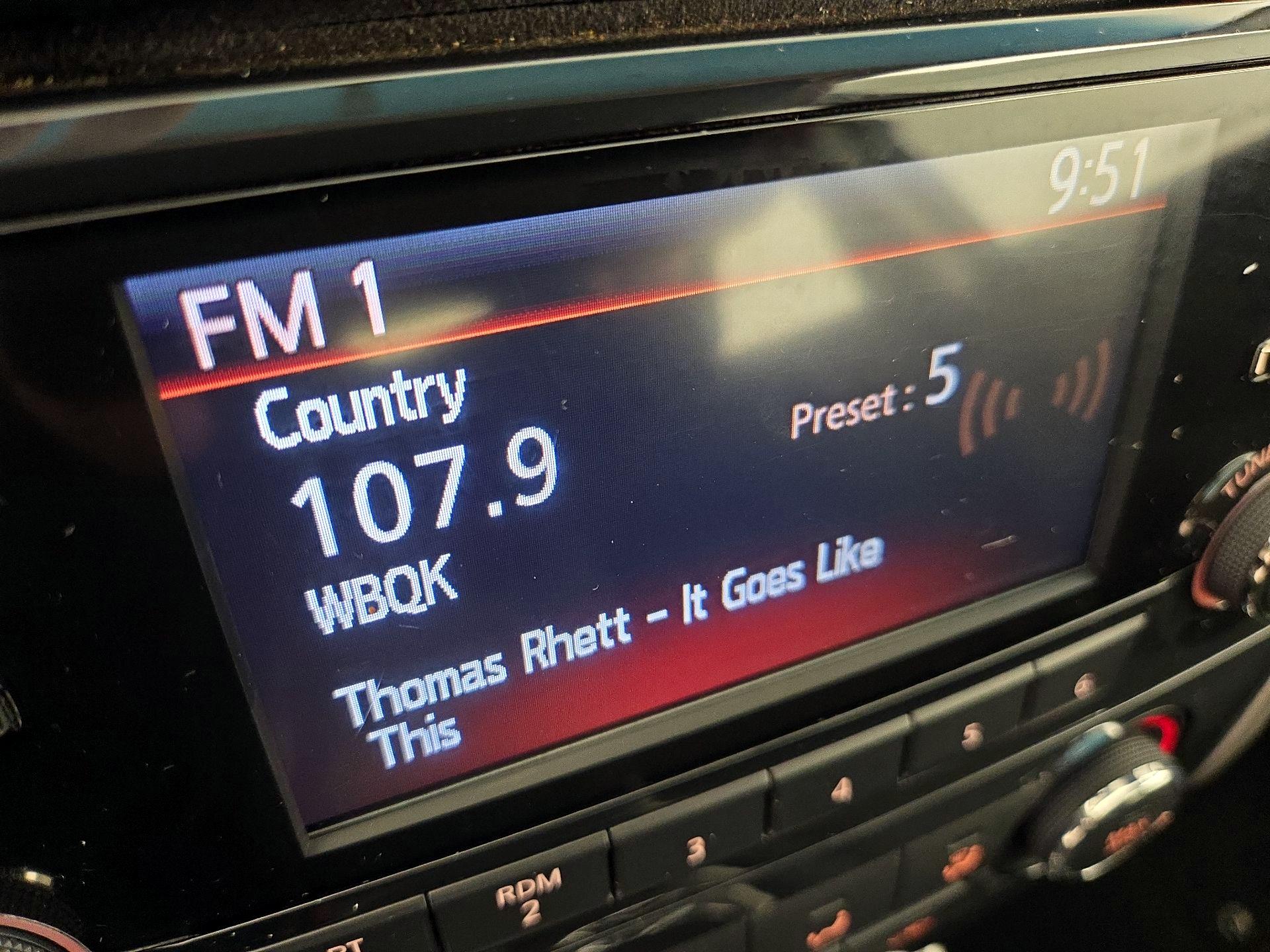 Thumbnail: 2015 Nissan Altima - 15