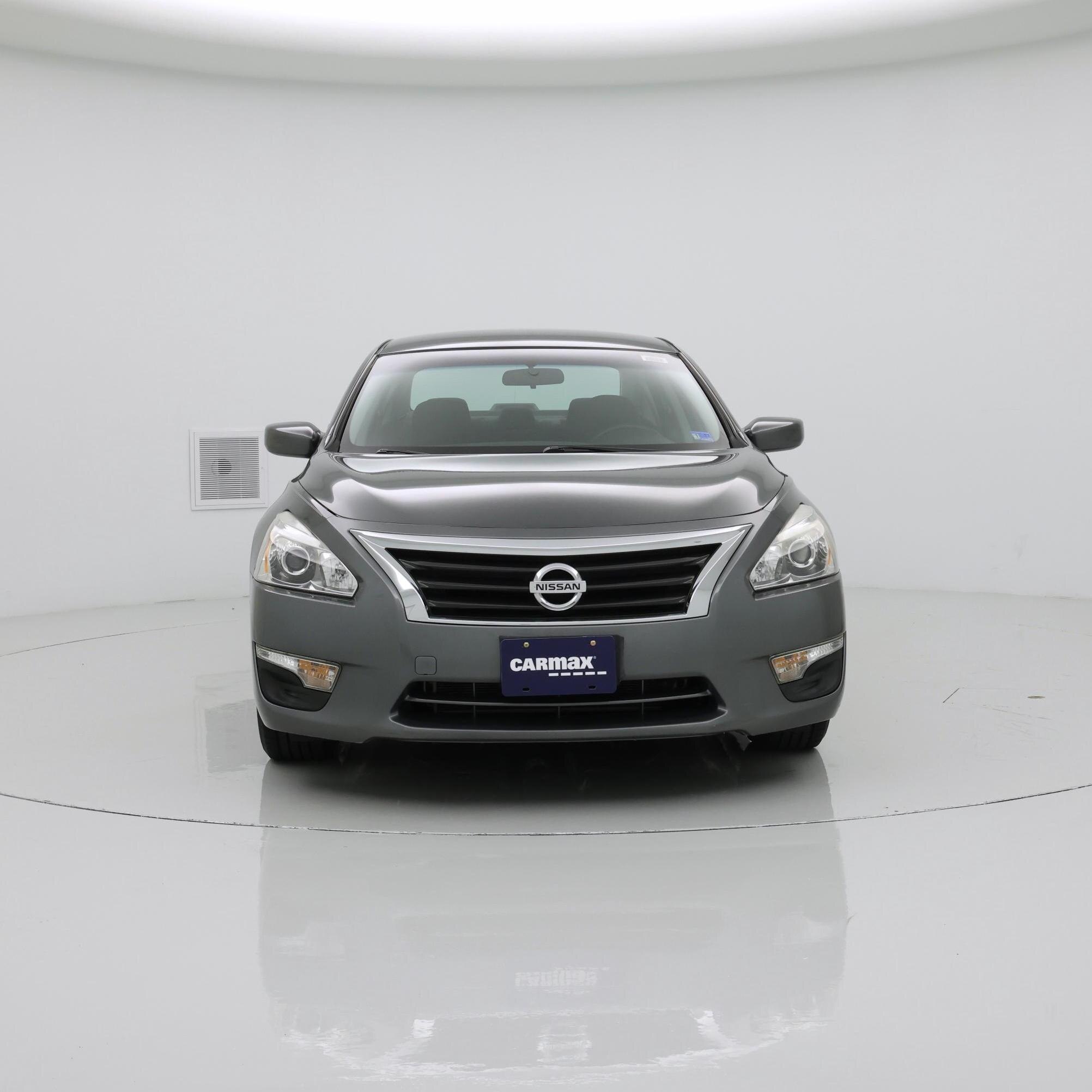 Thumbnail: 2015 Nissan Altima - 5