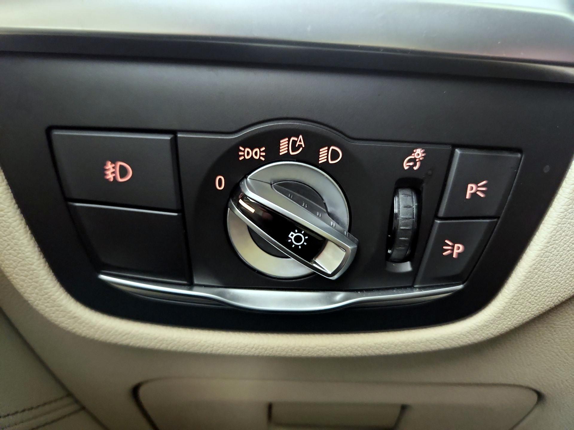 Thumbnail: 2020 BMW X3 - 13