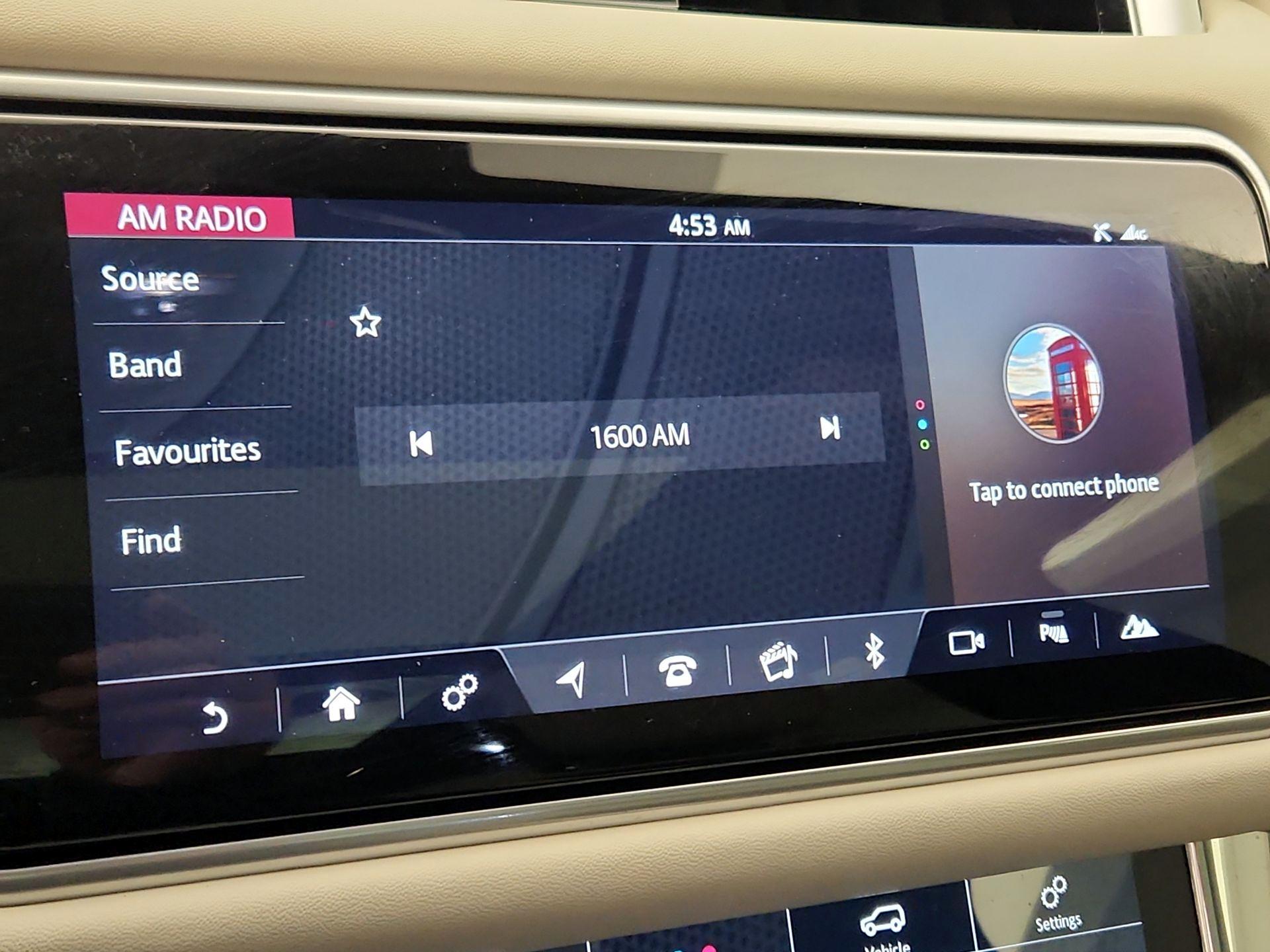 Thumbnail: 2022 Land Rover Range Rover Sport - 16