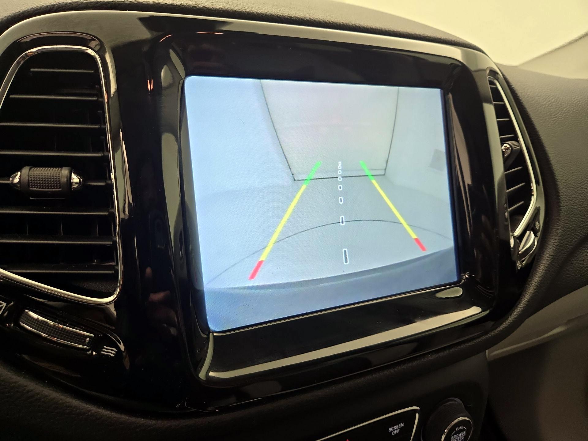 Thumbnail: 2019 Jeep Compass - 14