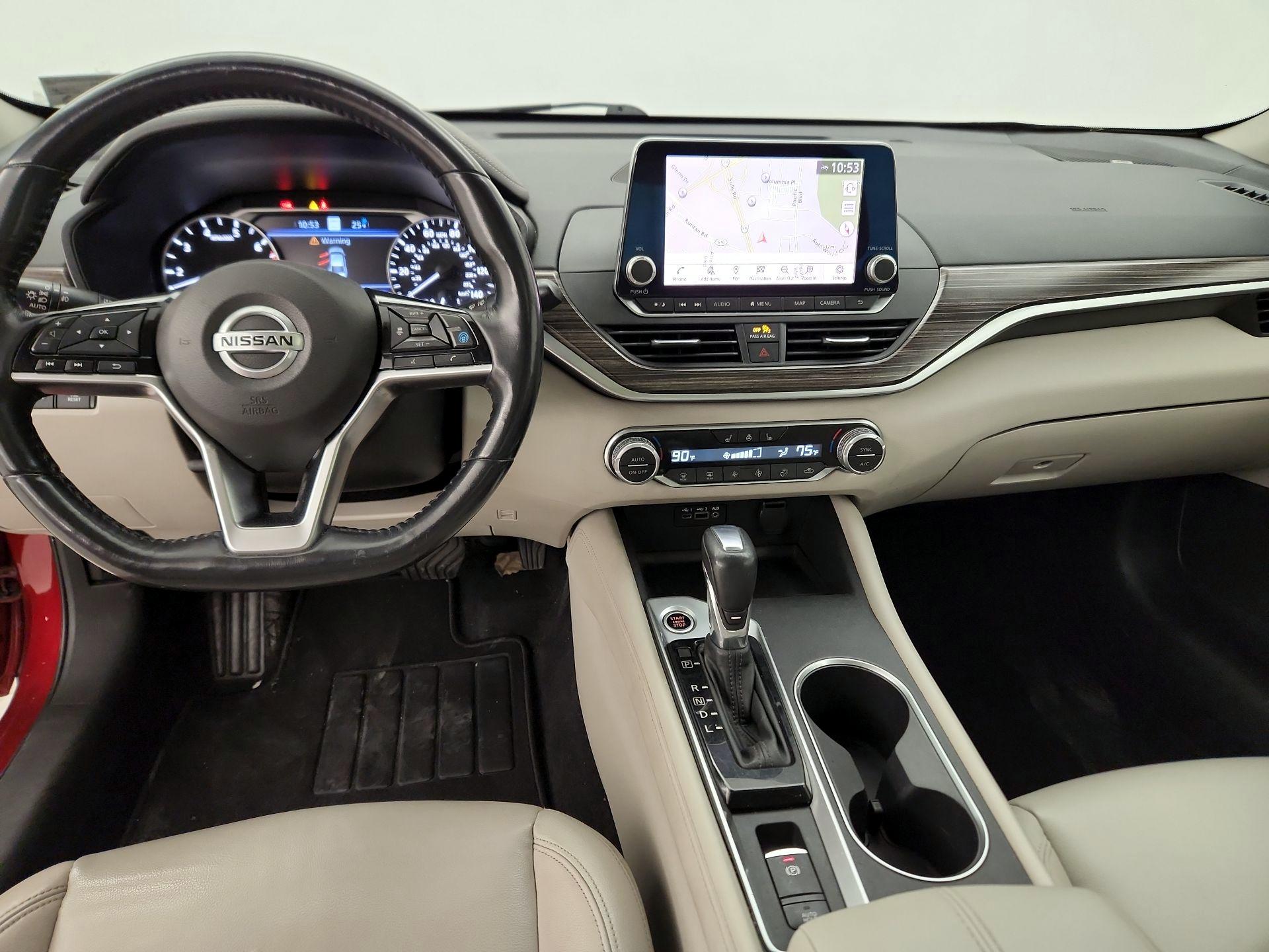 Thumbnail: 2019 Nissan Altima - 9