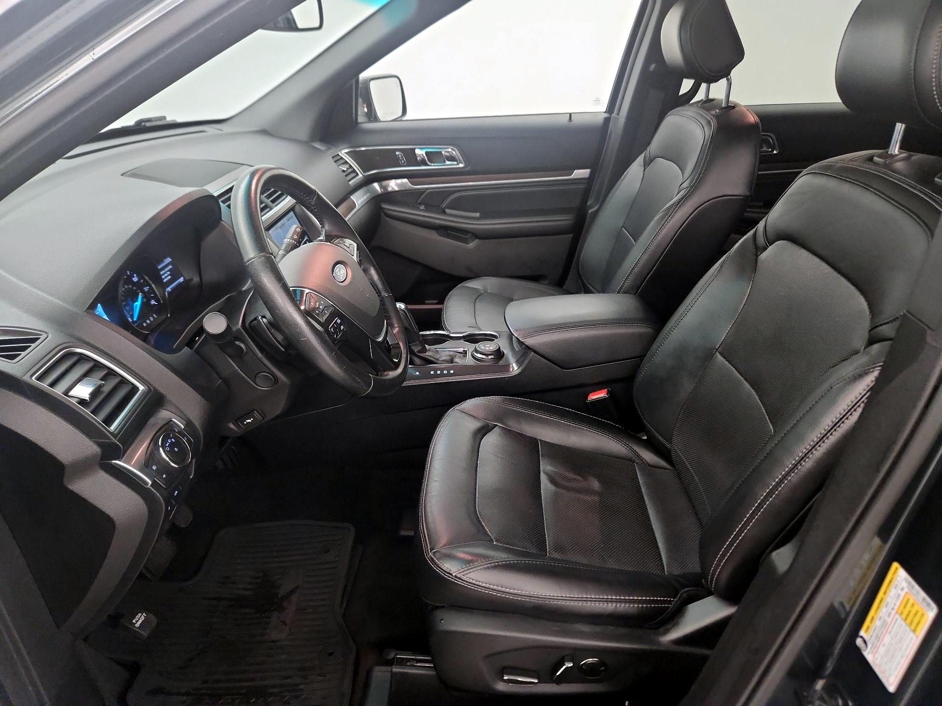 Thumbnail: 2016 Ford Explorer - 11