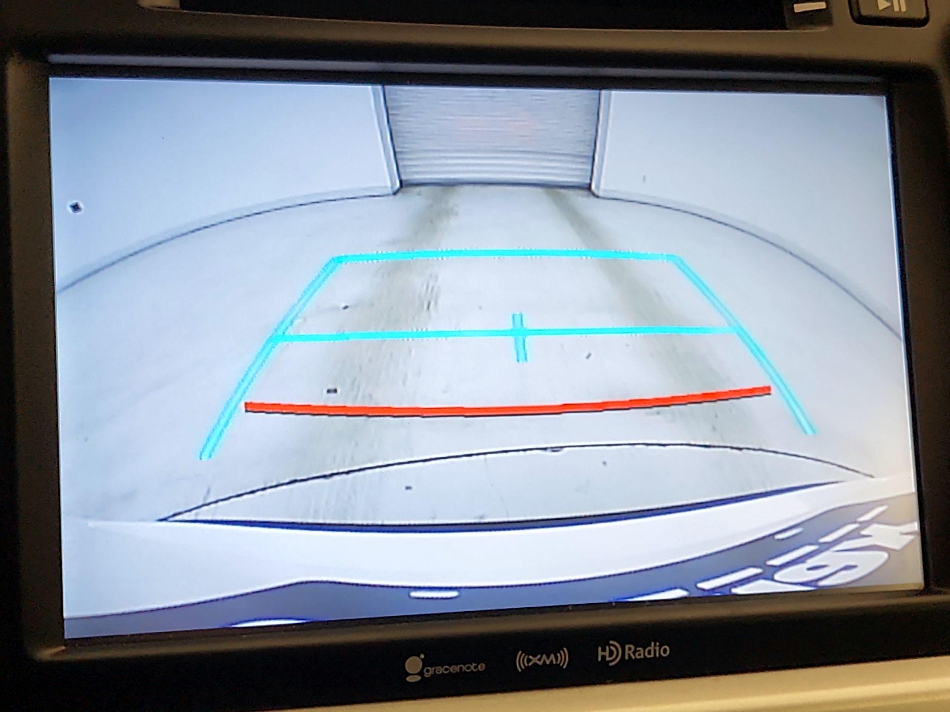 Thumbnail: 2018 Toyota Highlander - 15