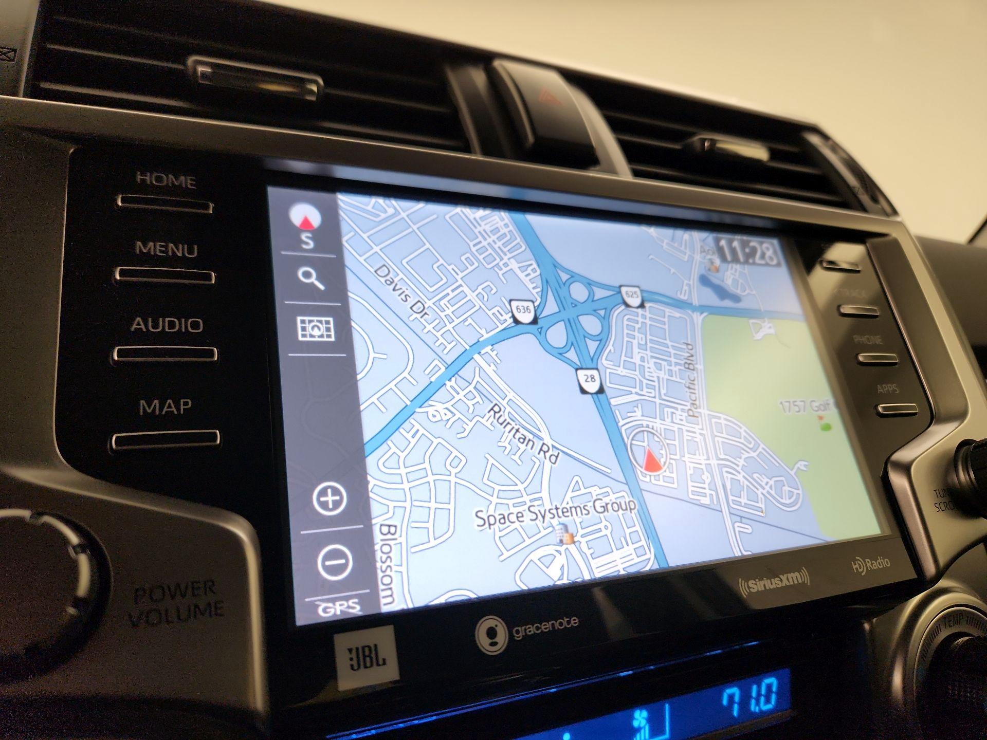 Thumbnail: 2022 Toyota 4Runner - 15