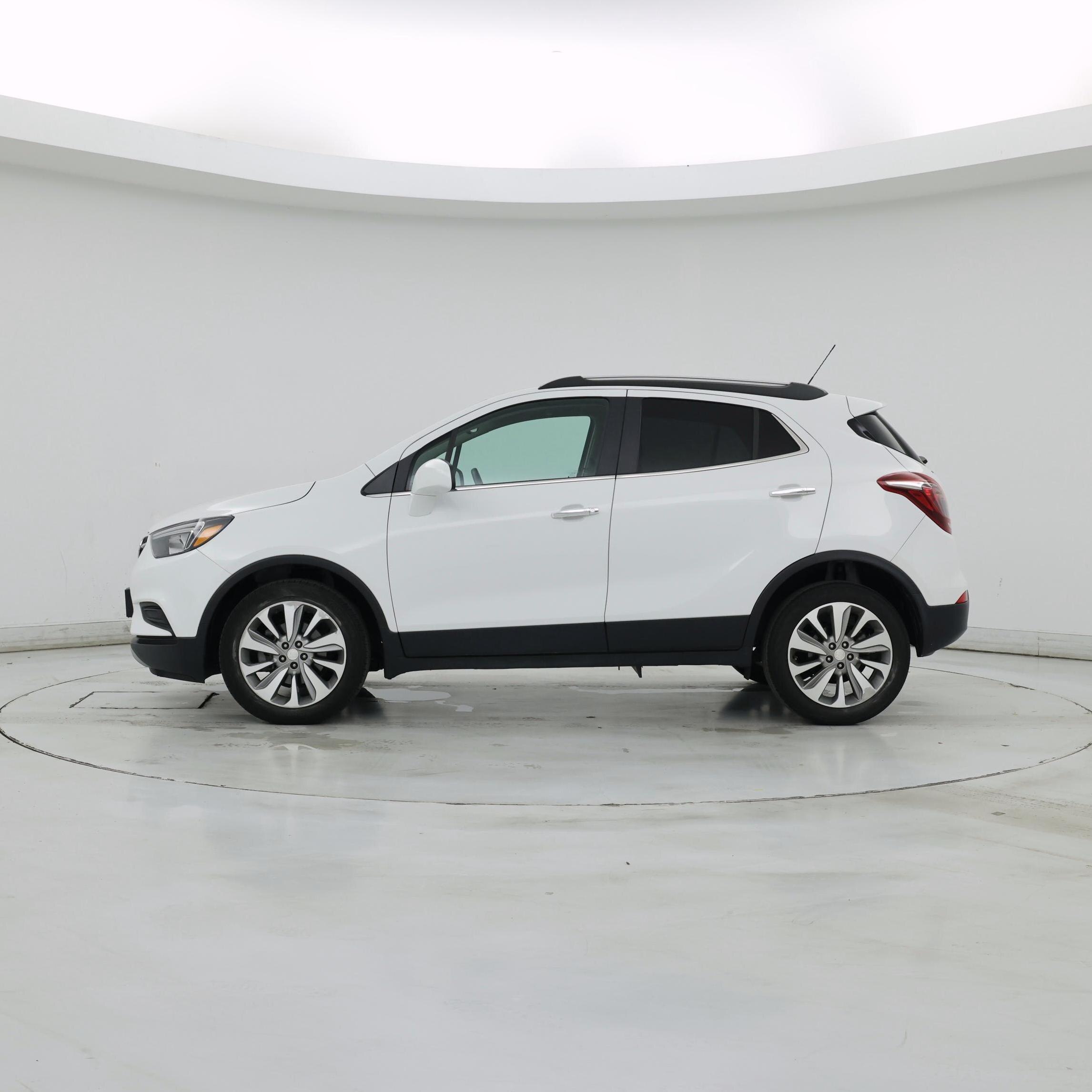 Thumbnail: 2020 Buick Encore - 3