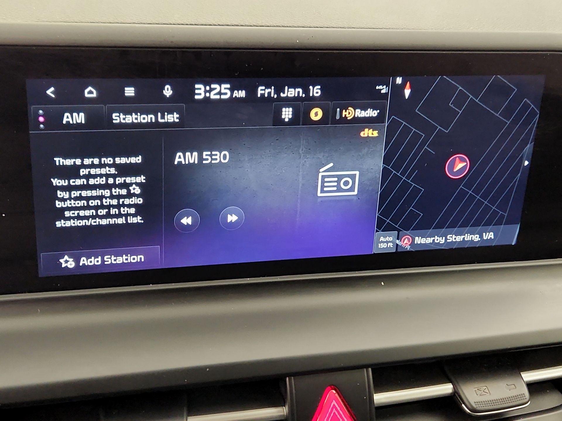 Thumbnail: 2024 Kia Seltos - 16