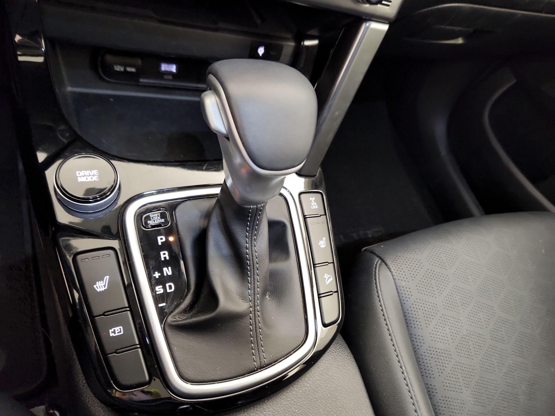 Thumbnail: 2024 Kia Seltos - 18