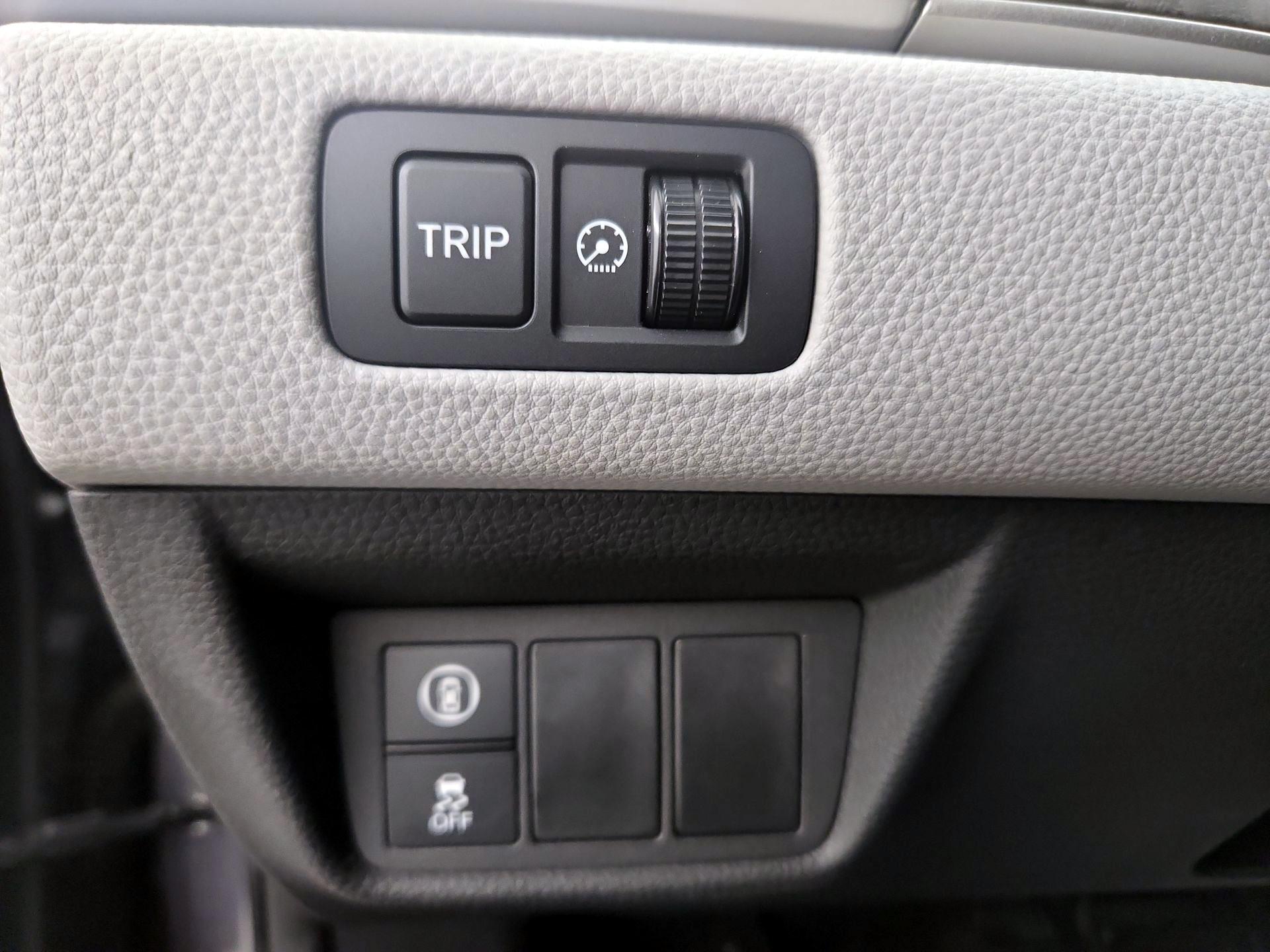 Thumbnail: 2018 Honda Accord - 13