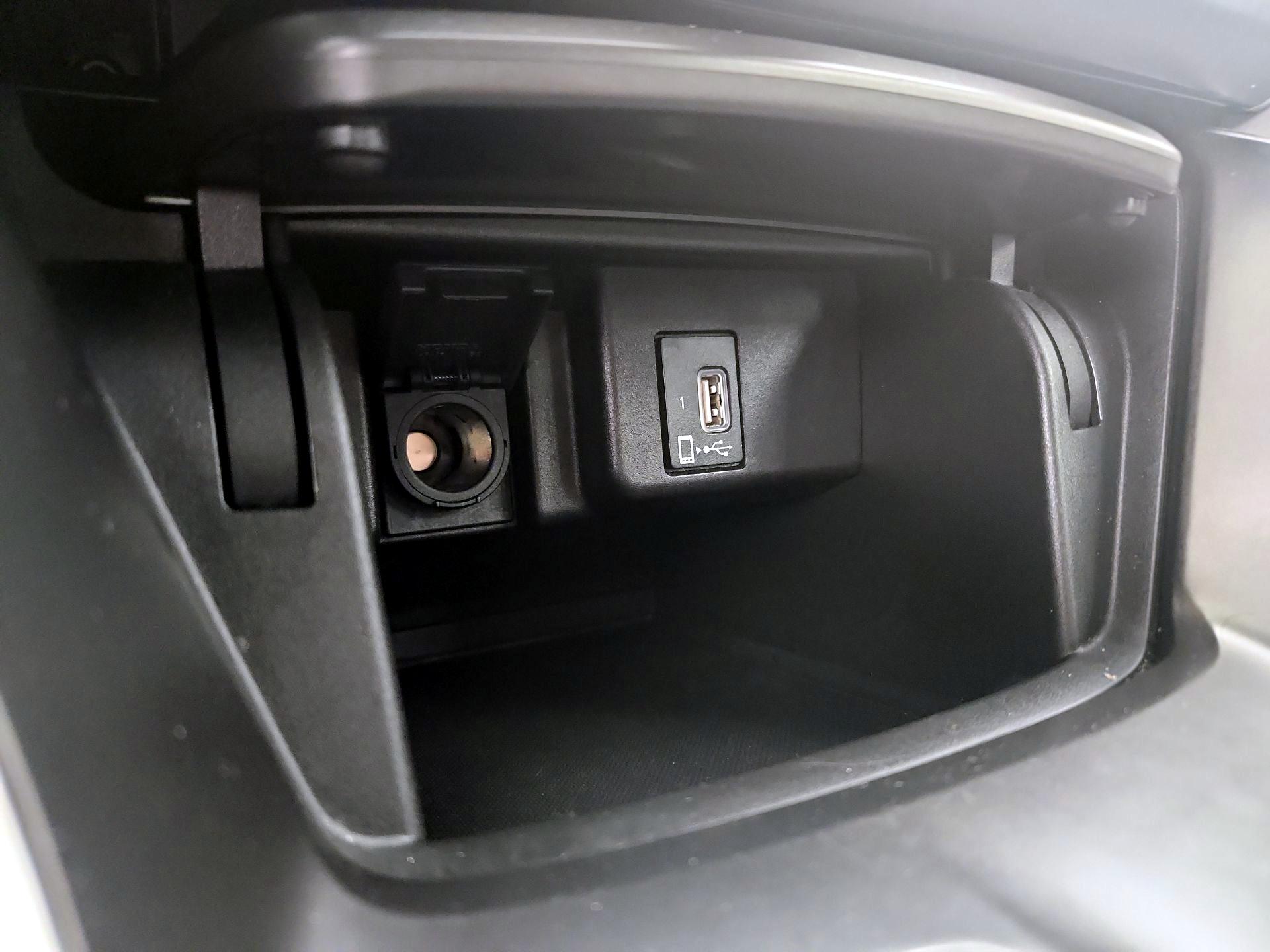 Thumbnail: 2018 Honda Accord - 18