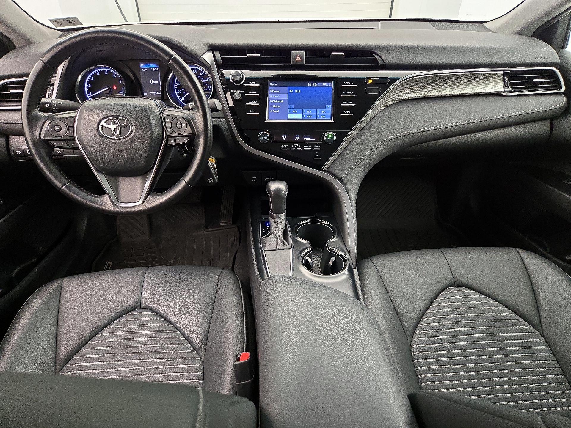 Thumbnail: 2019 Toyota Camry - 9