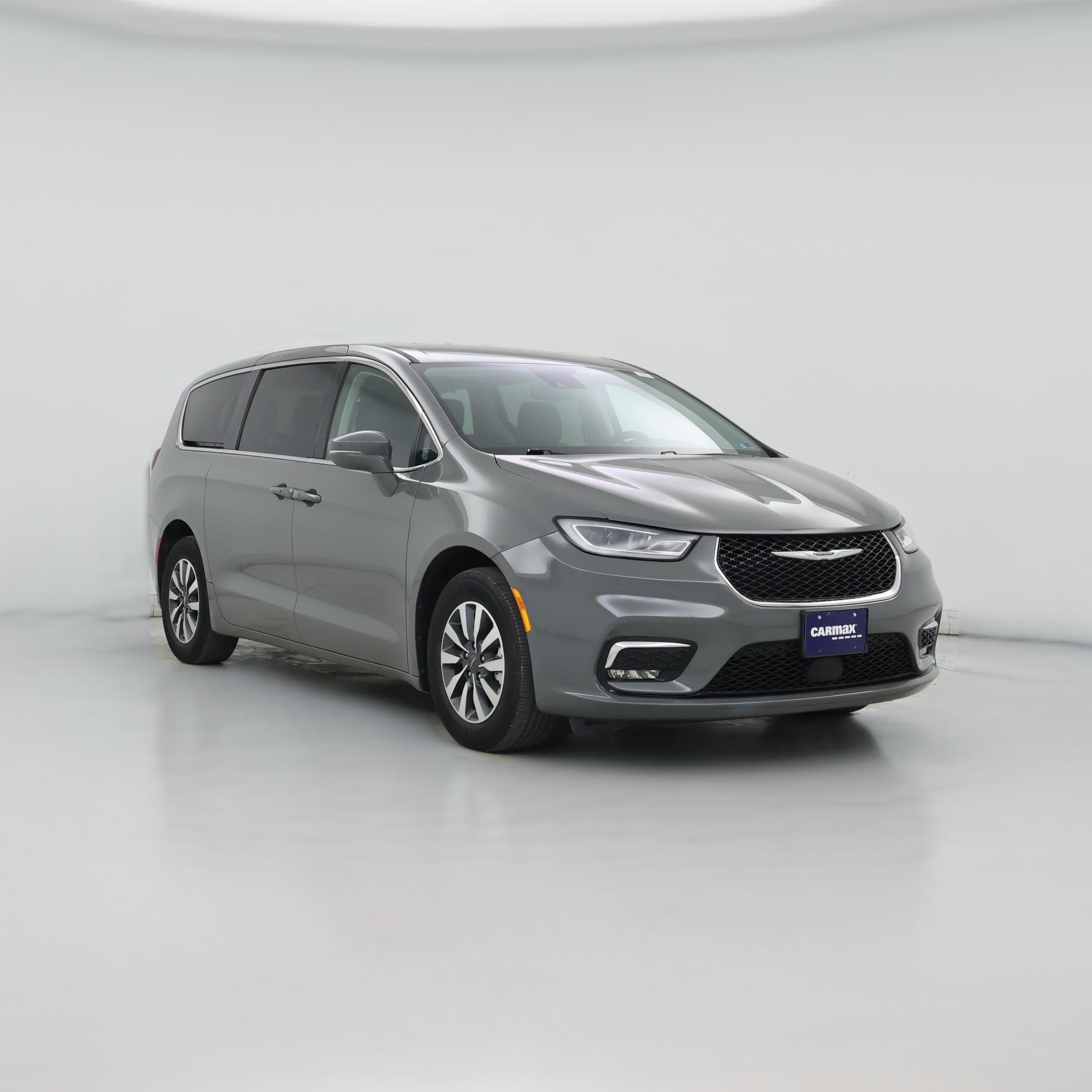 Thumbnail: 2022 Chrysler Pacifica - 1