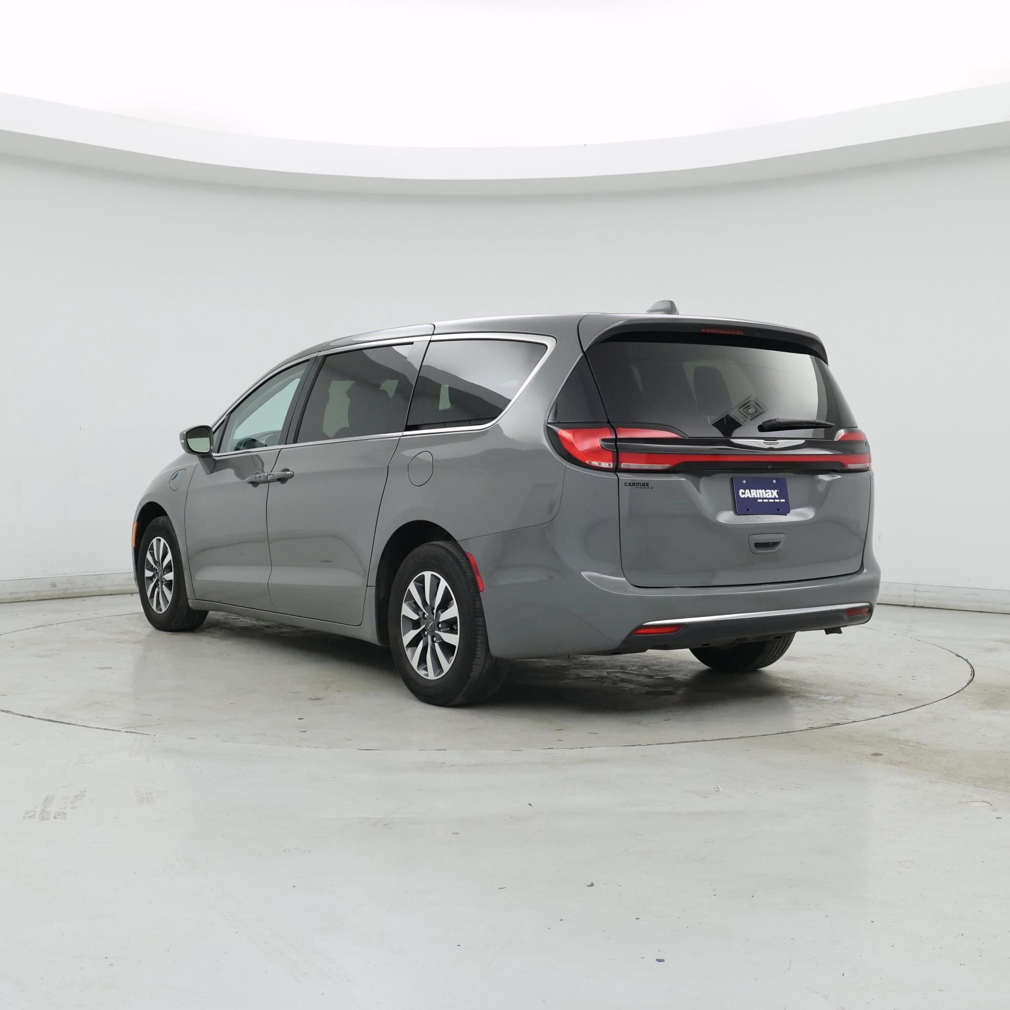 Thumbnail: 2022 Chrysler Pacifica - 2