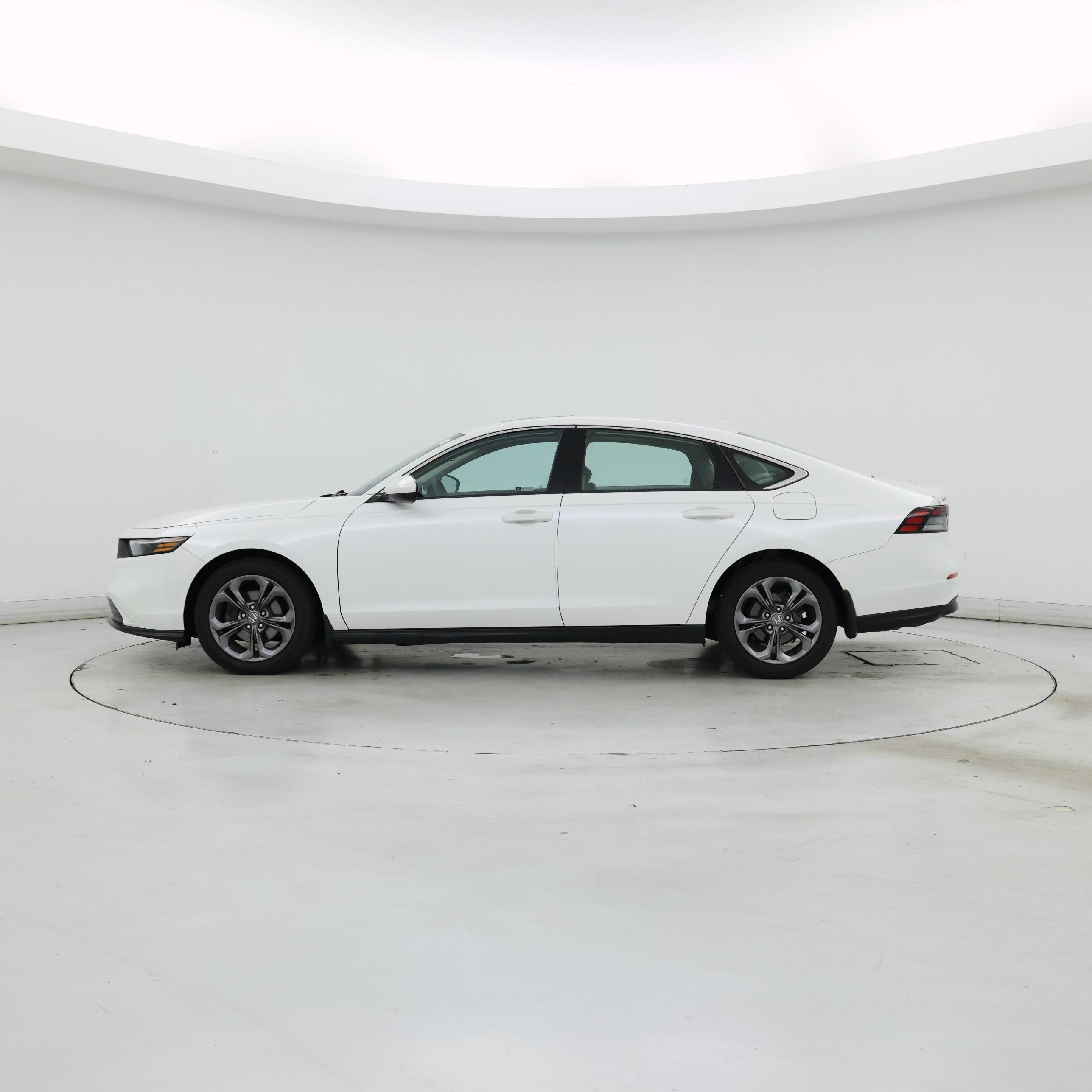 Thumbnail: 2023 Honda Accord - 3