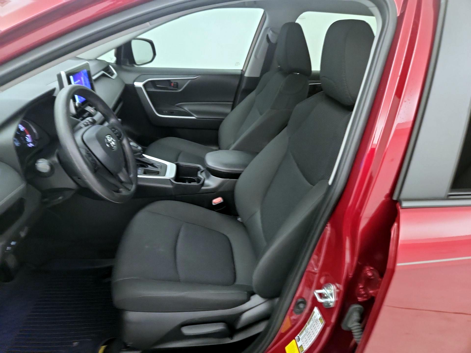 Thumbnail: 2023 Toyota RAV4 - 11