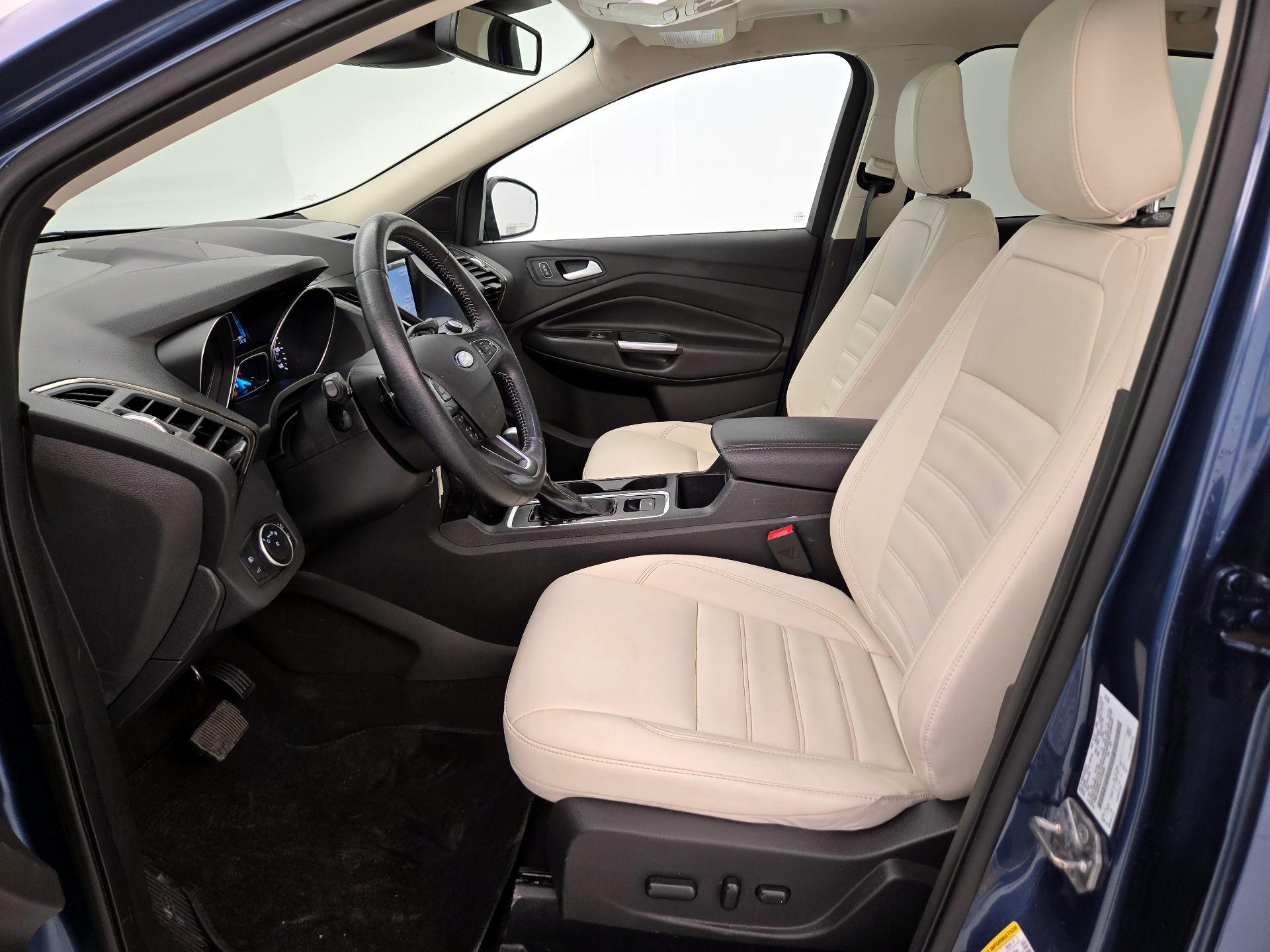 Thumbnail: 2018 Ford Escape - 11