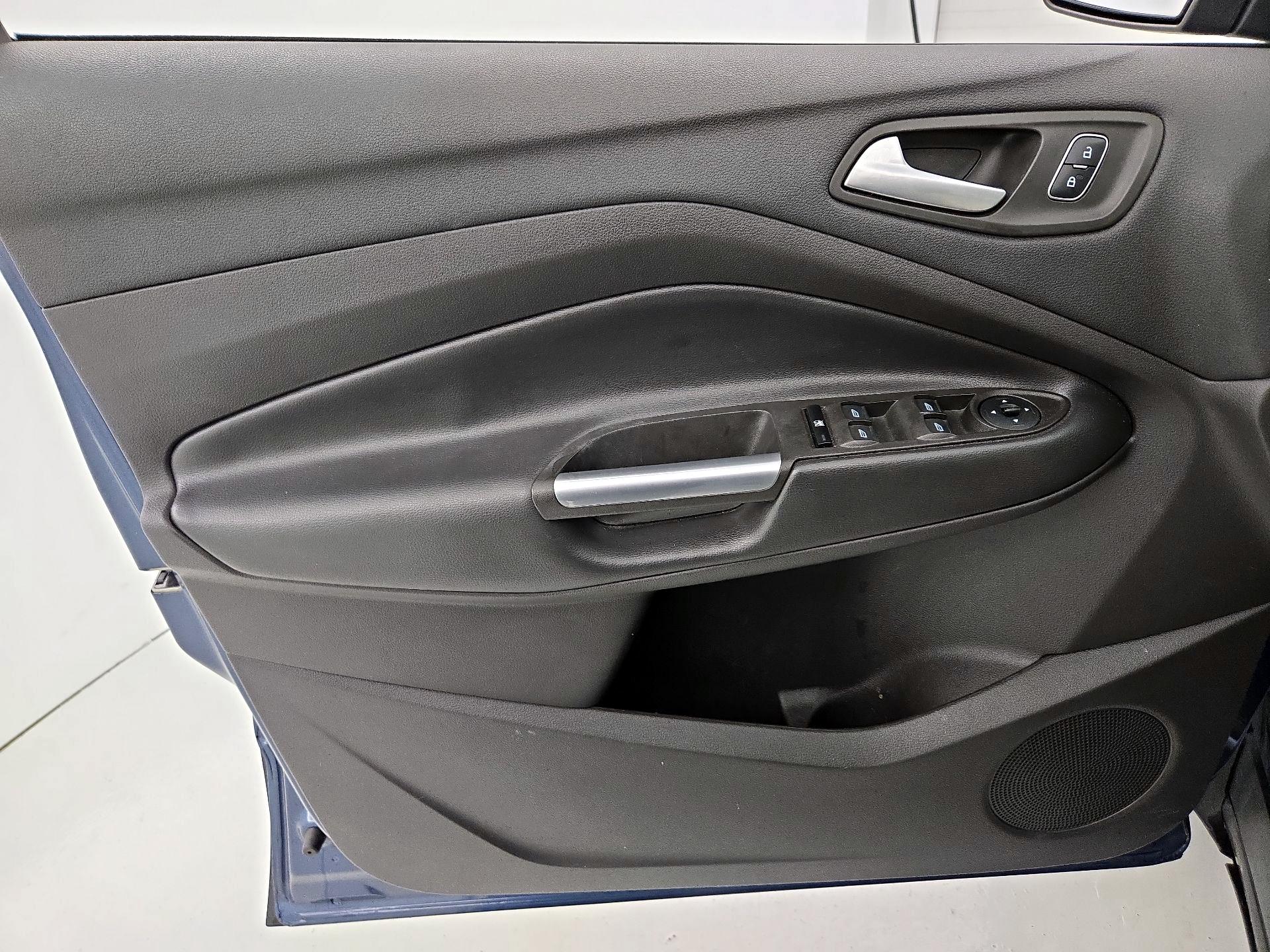 Thumbnail: 2018 Ford Escape - 12