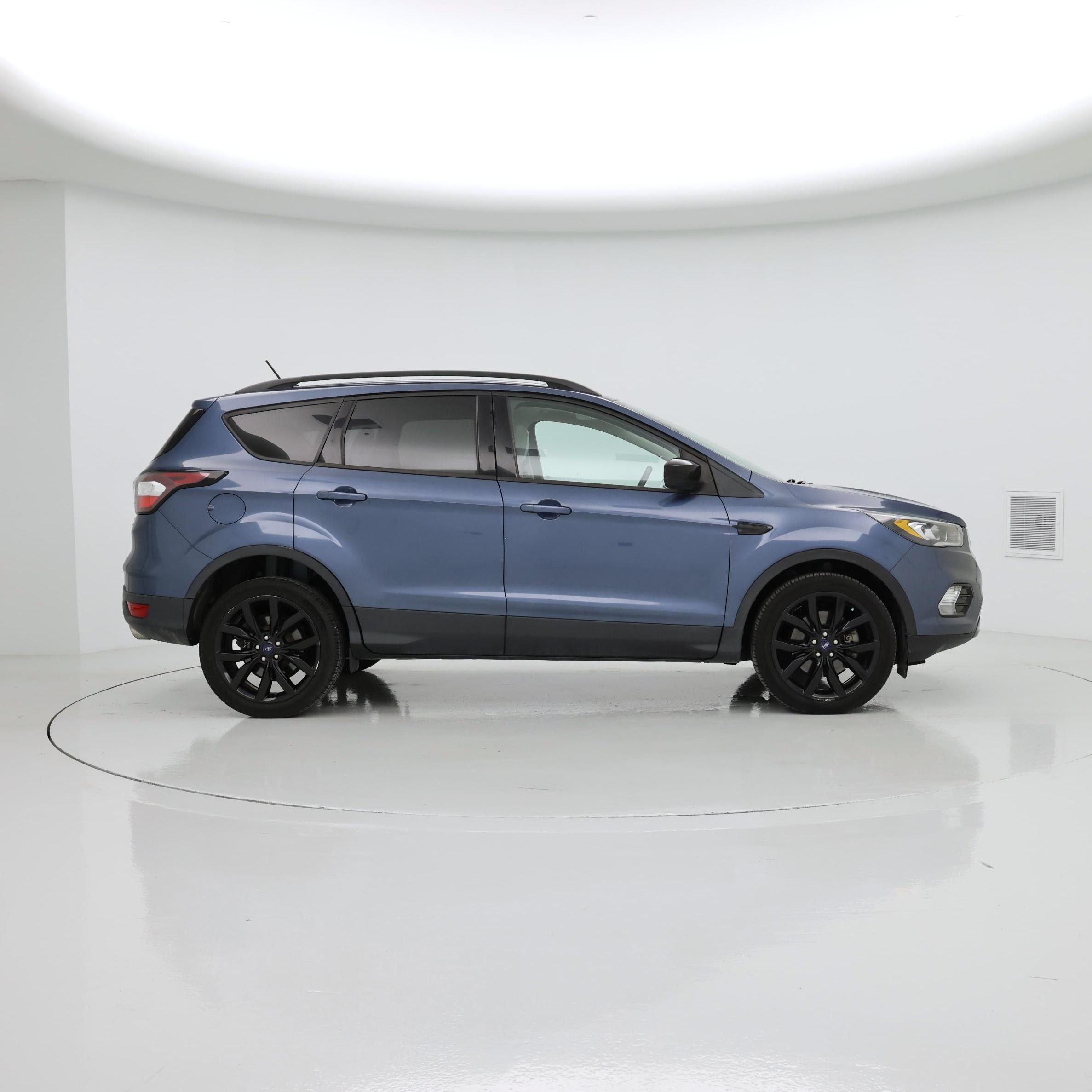 Thumbnail: 2018 Ford Escape - 7