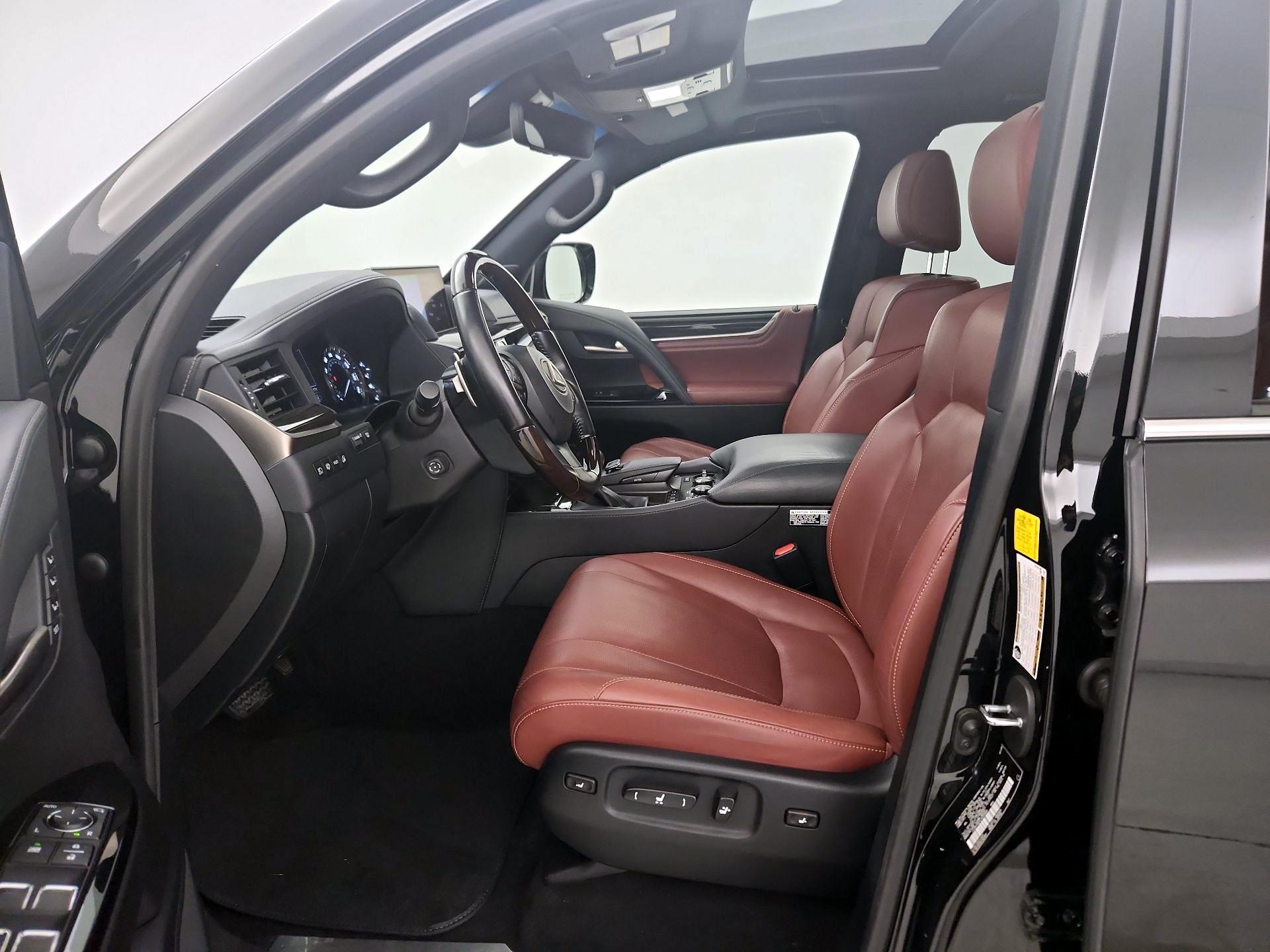 Thumbnail: 2020 Lexus LX - 11