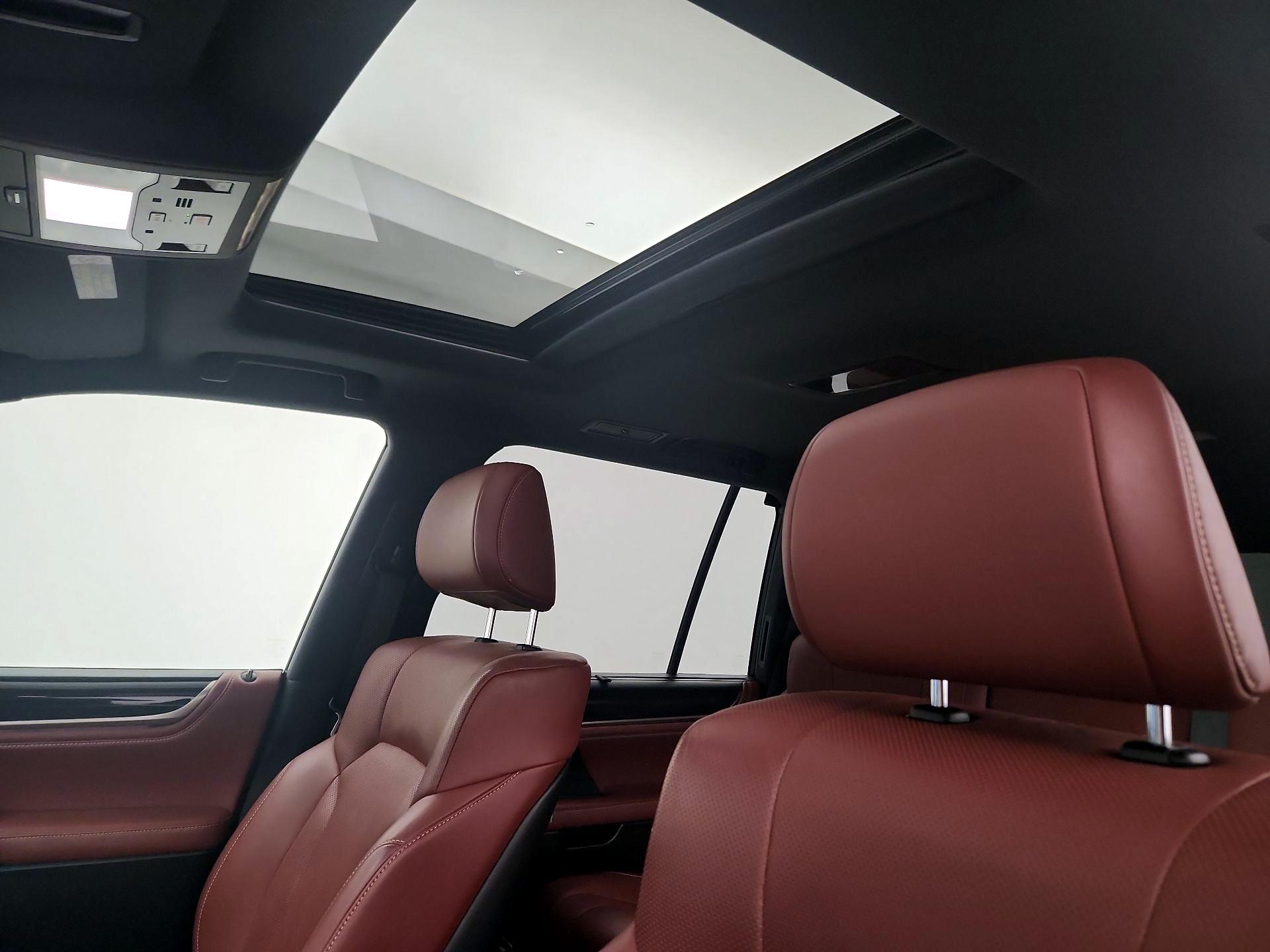 Thumbnail: 2020 Lexus LX - 20