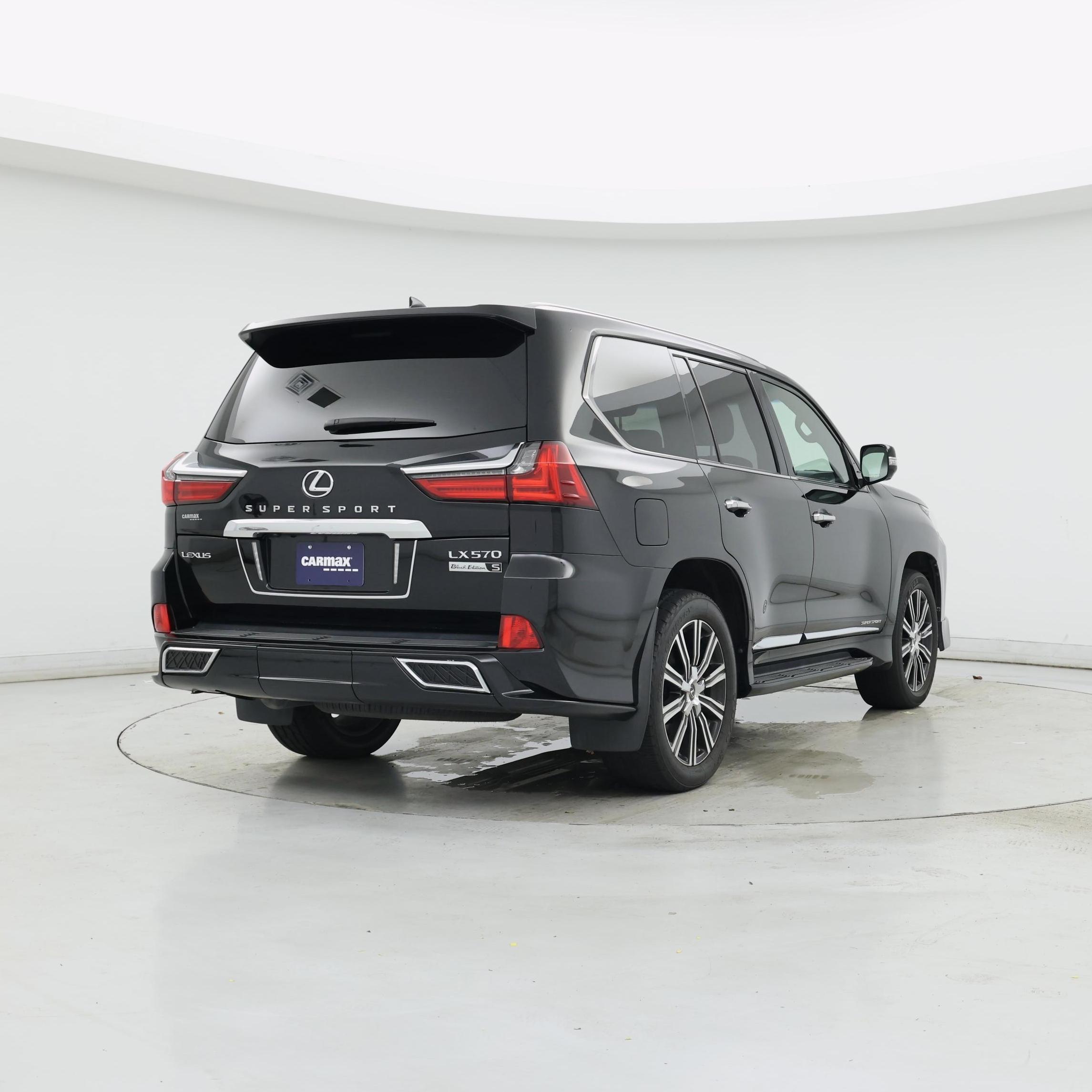 Thumbnail: 2020 Lexus LX - 8