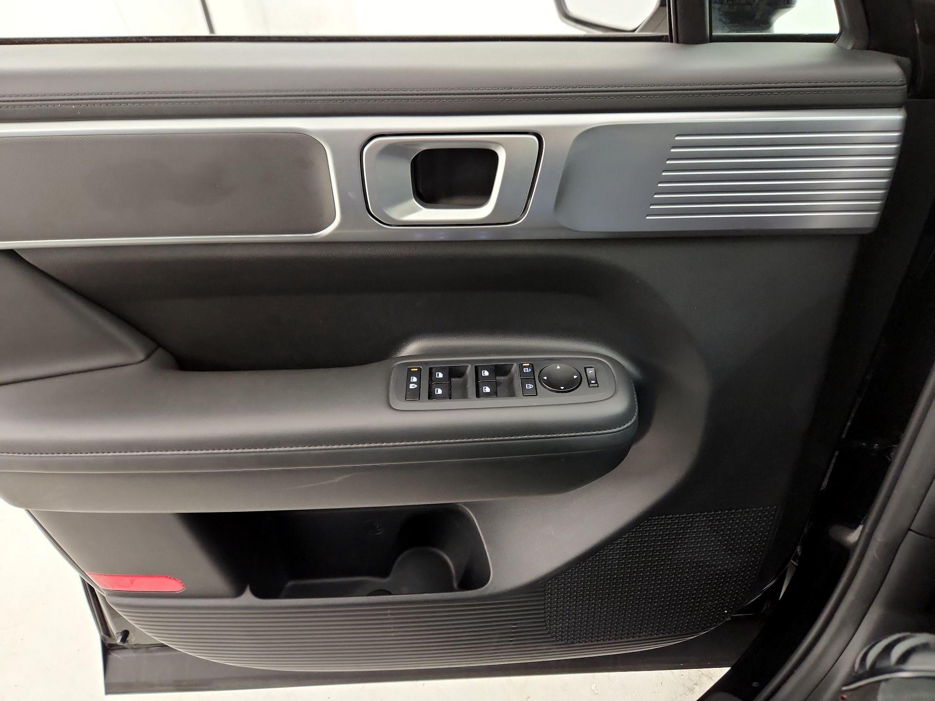 Thumbnail: 2024 Hyundai Santa Fe - 12