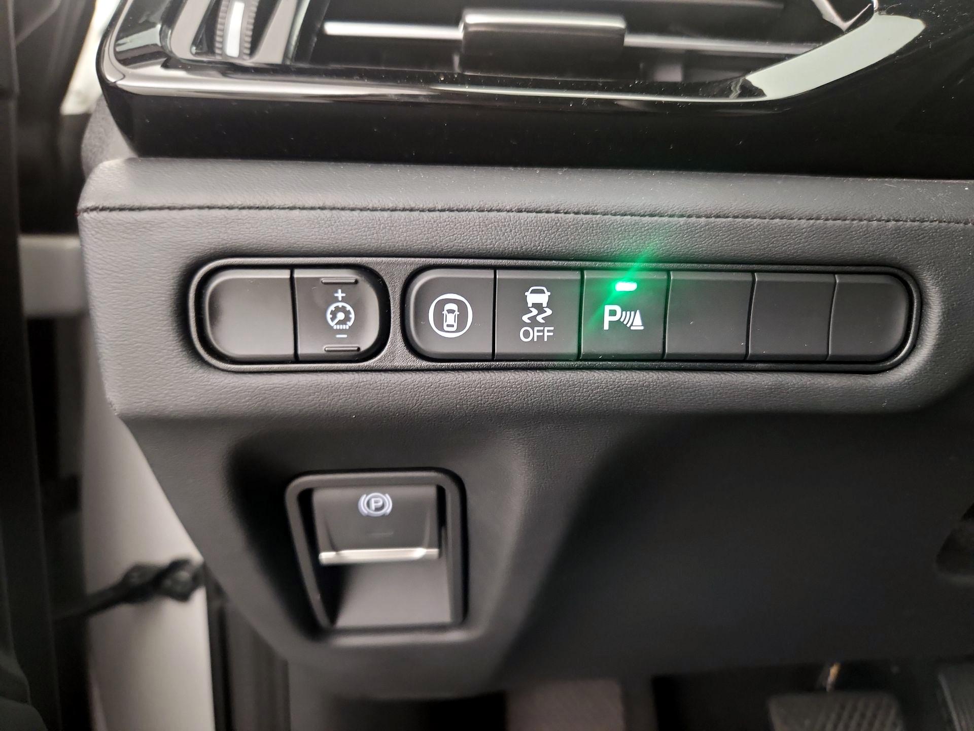 Thumbnail: 2022 Acura MDX - 13