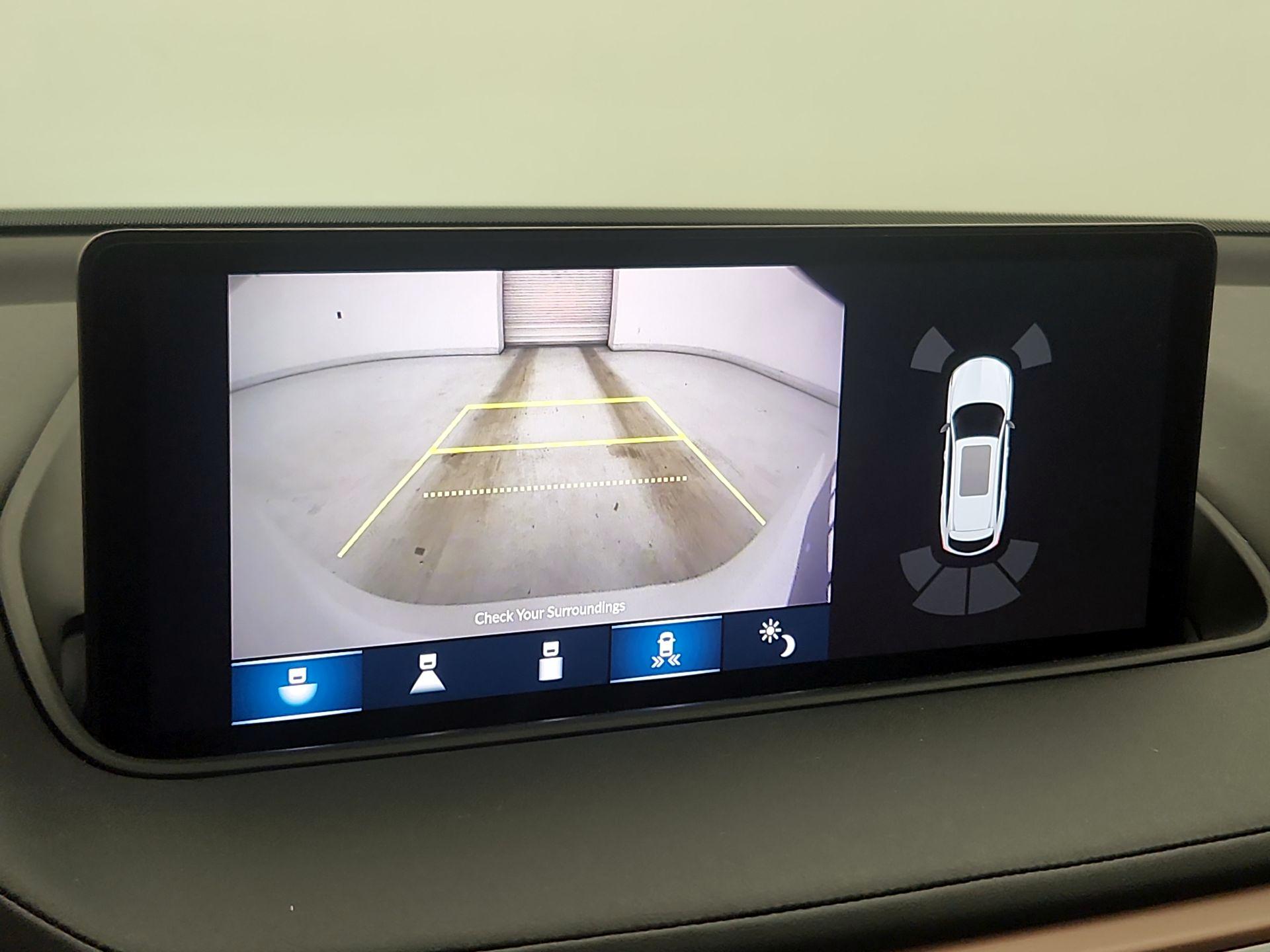 Thumbnail: 2022 Acura MDX - 14