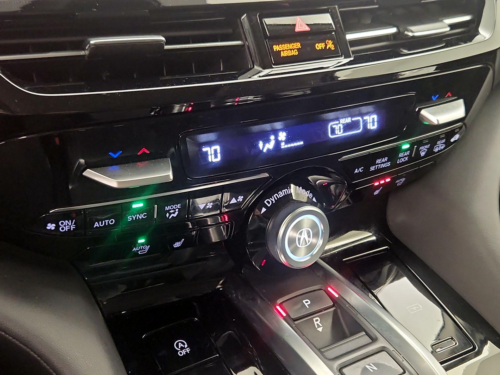 Thumbnail: 2022 Acura MDX - 16