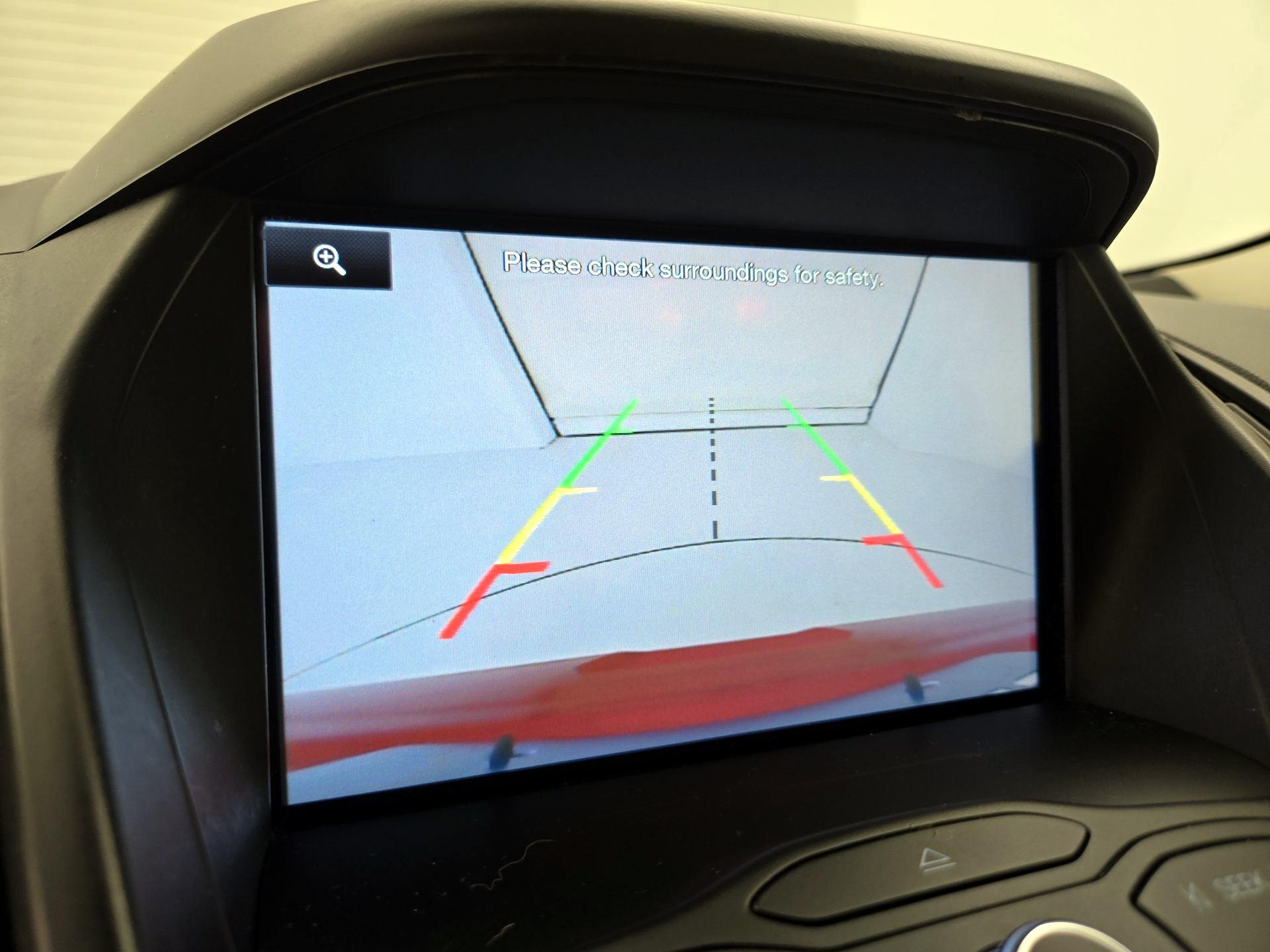 Thumbnail: 2015 Ford Escape - 14