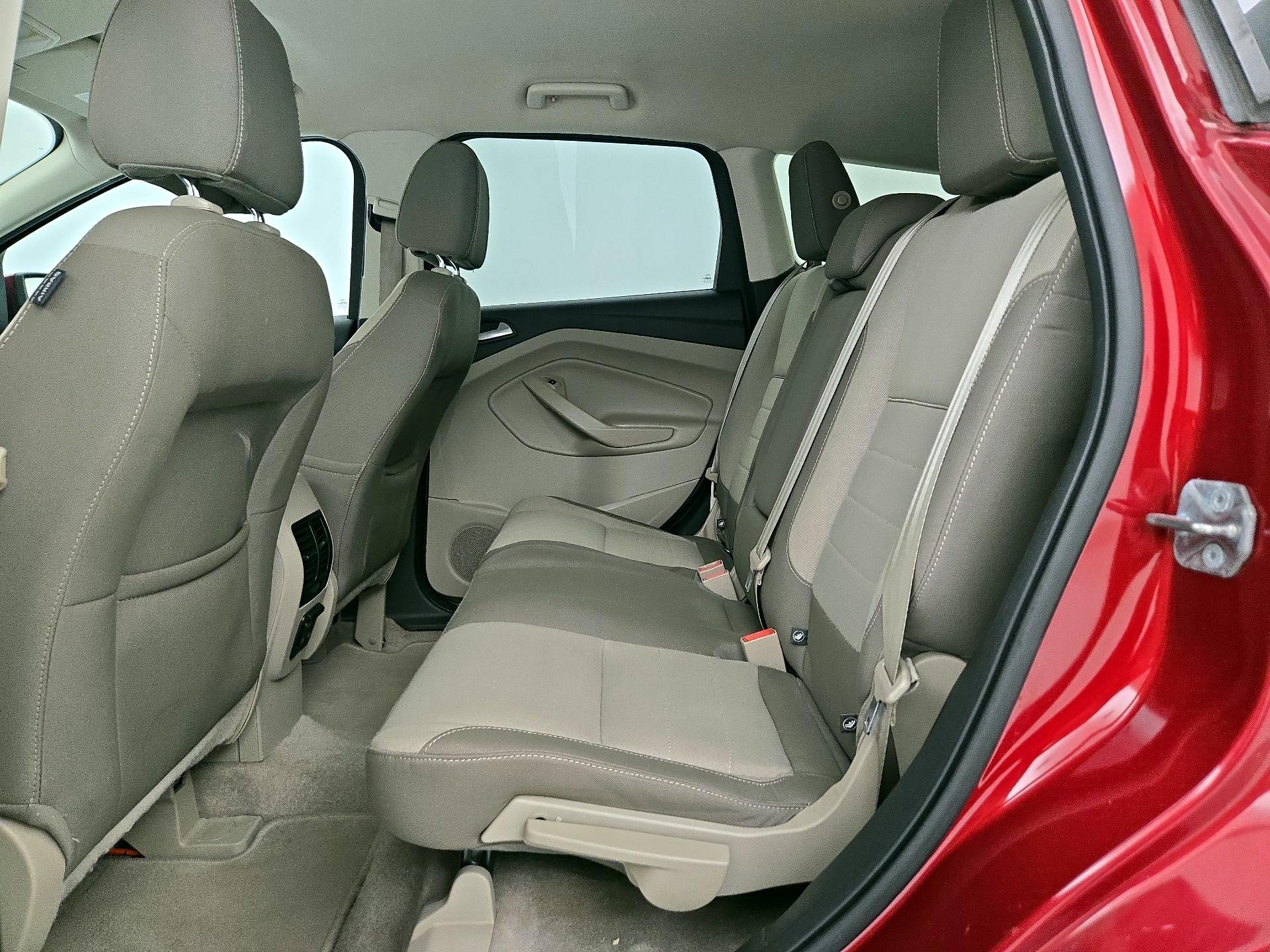 Thumbnail: 2015 Ford Escape - 19