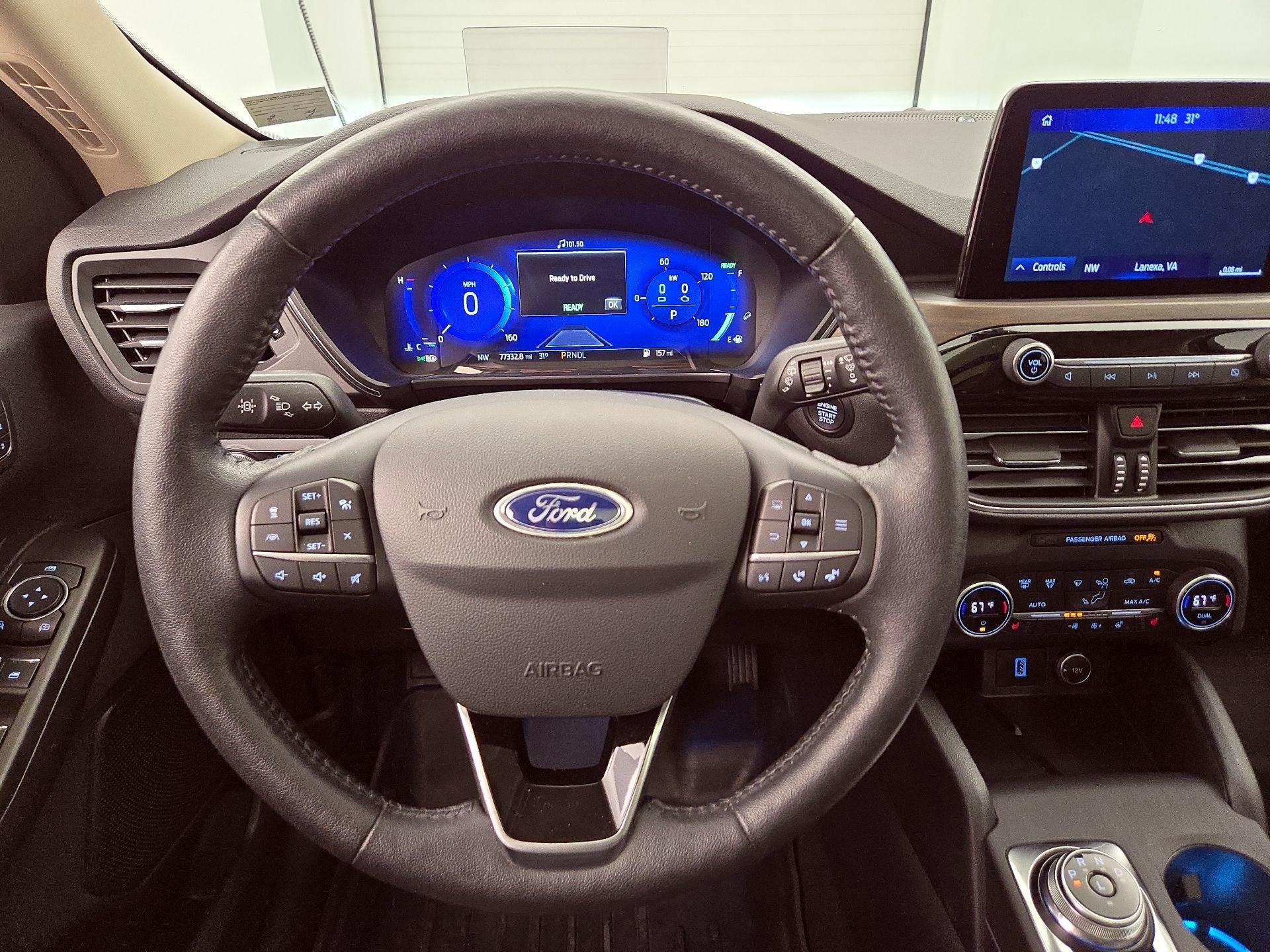 Thumbnail: 2020 Ford Escape - 10