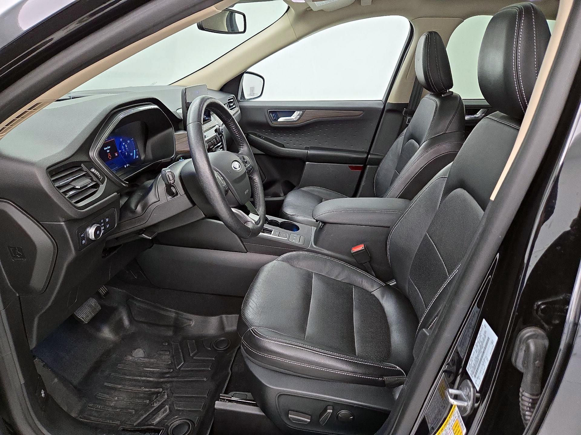 Thumbnail: 2020 Ford Escape - 11