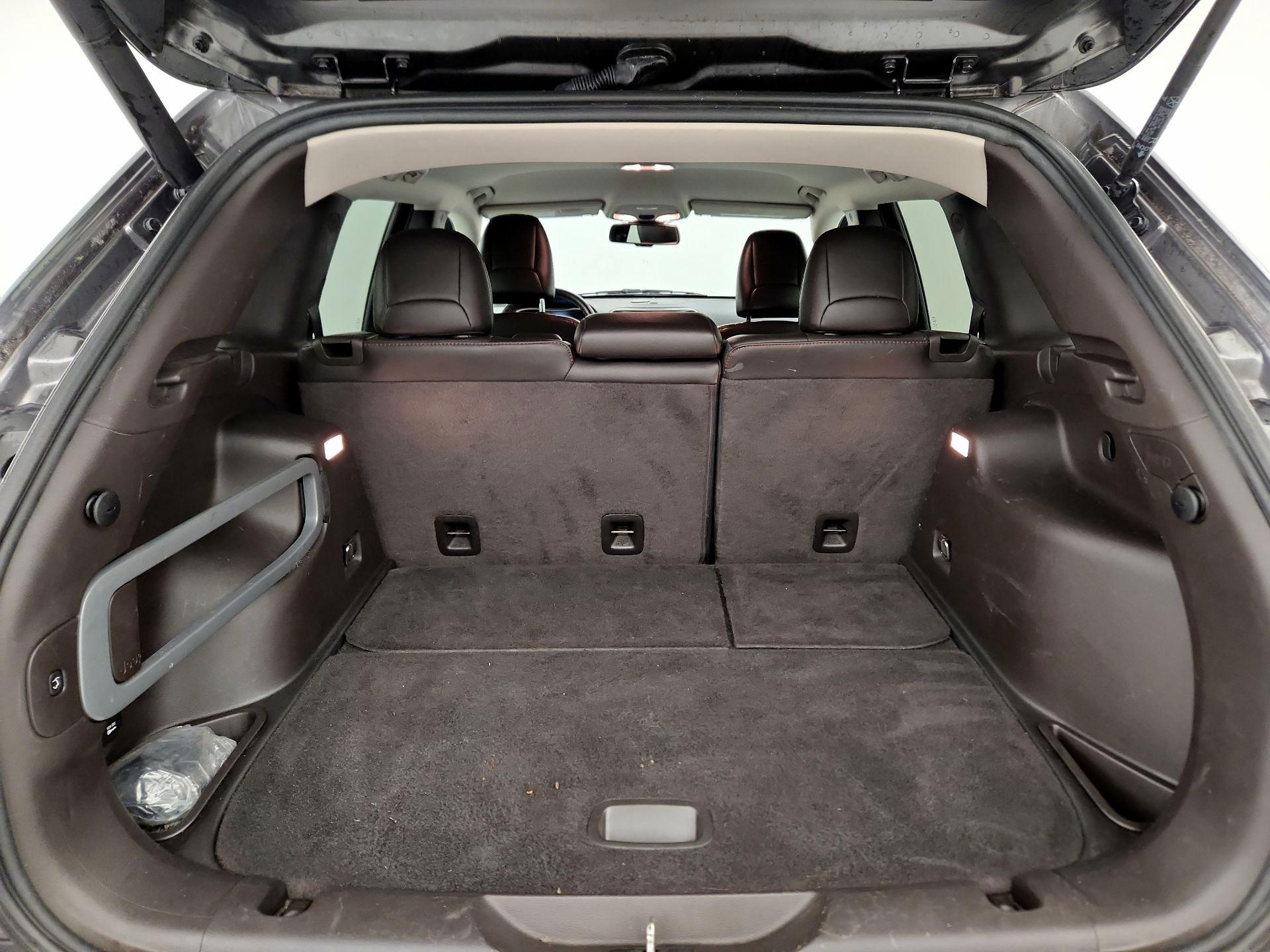 Thumbnail: 2016 Jeep Cherokee - 20