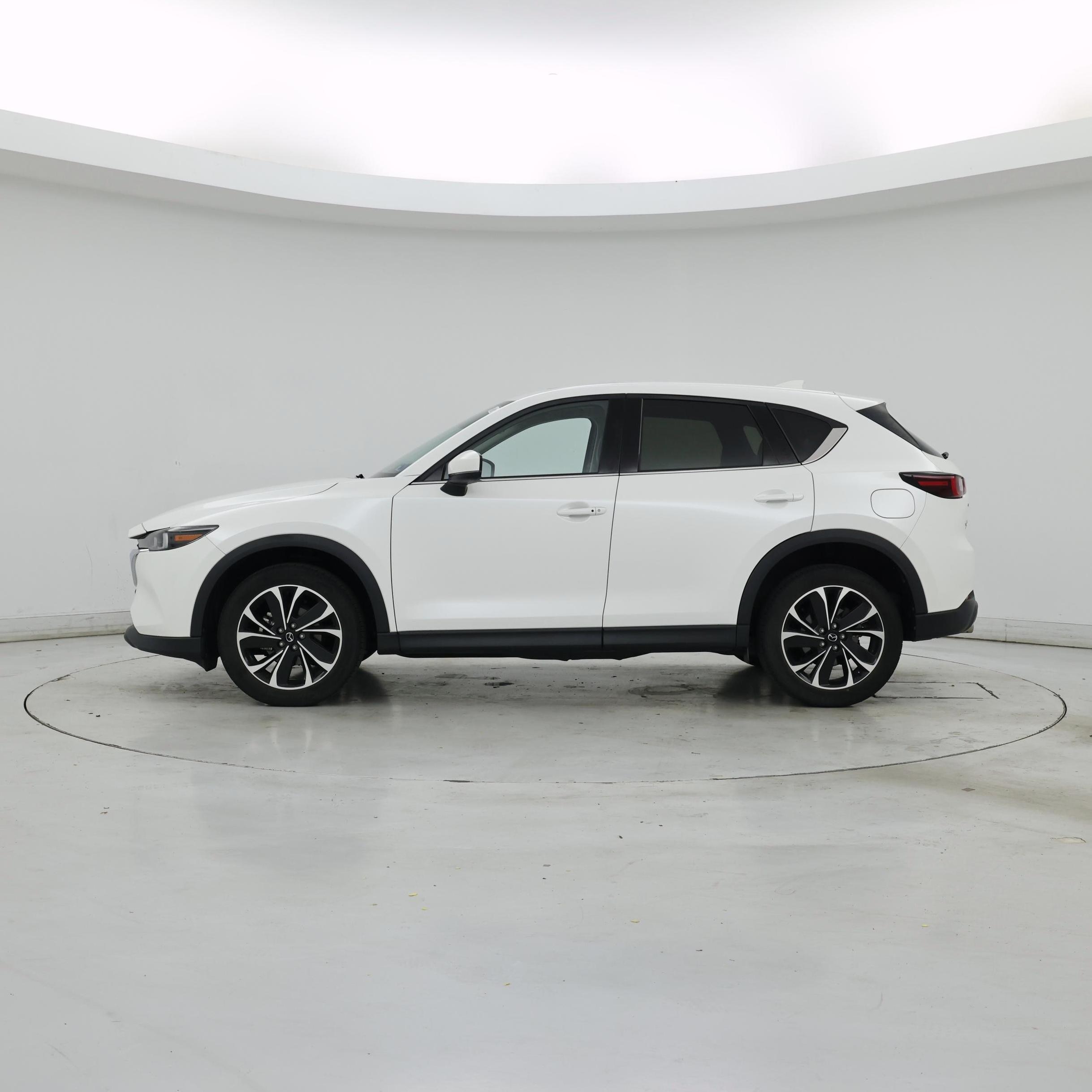 Thumbnail: 2022 Mazda CX-5 - 3