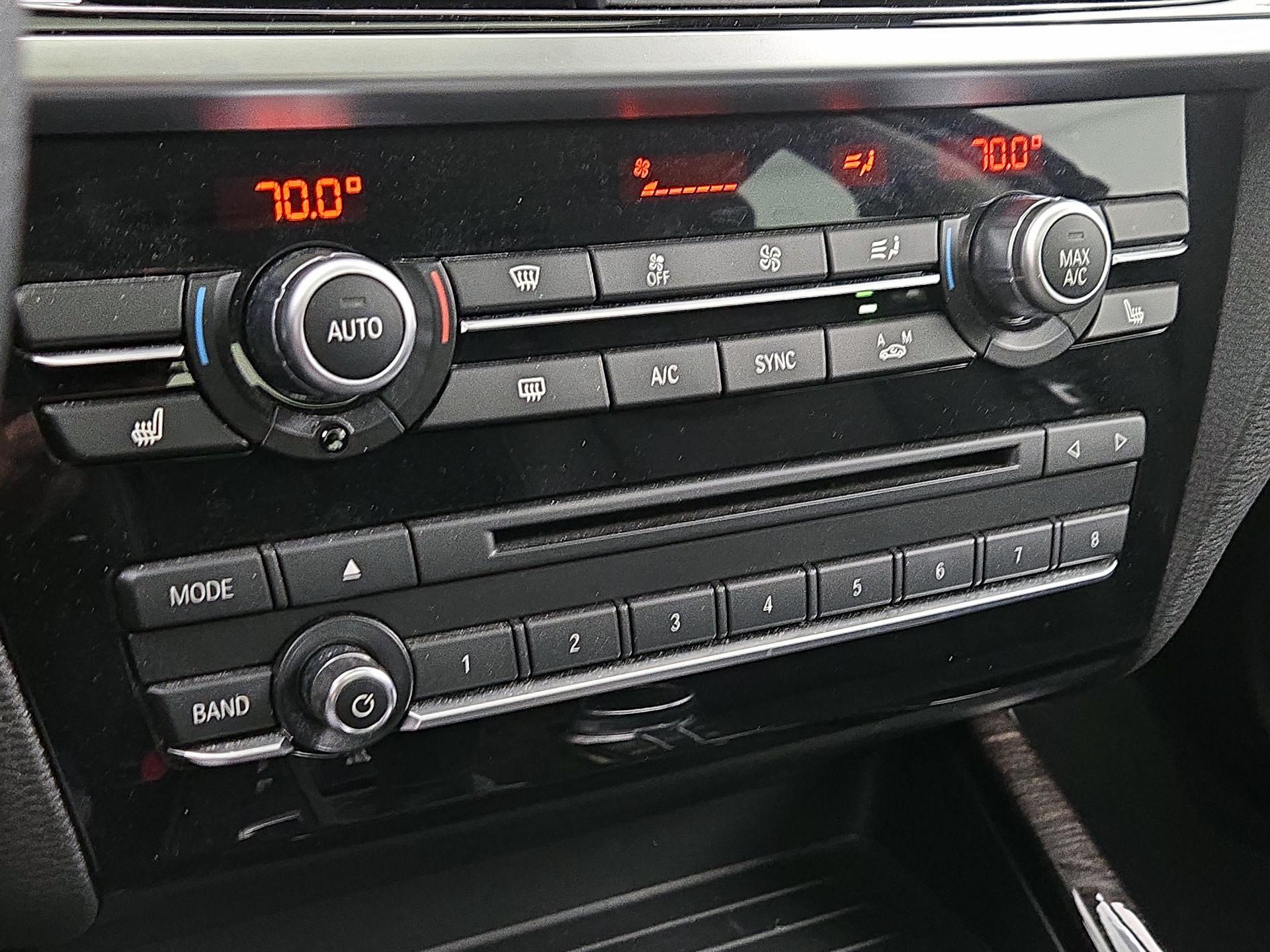 Thumbnail: 2017 BMW X4 - 17