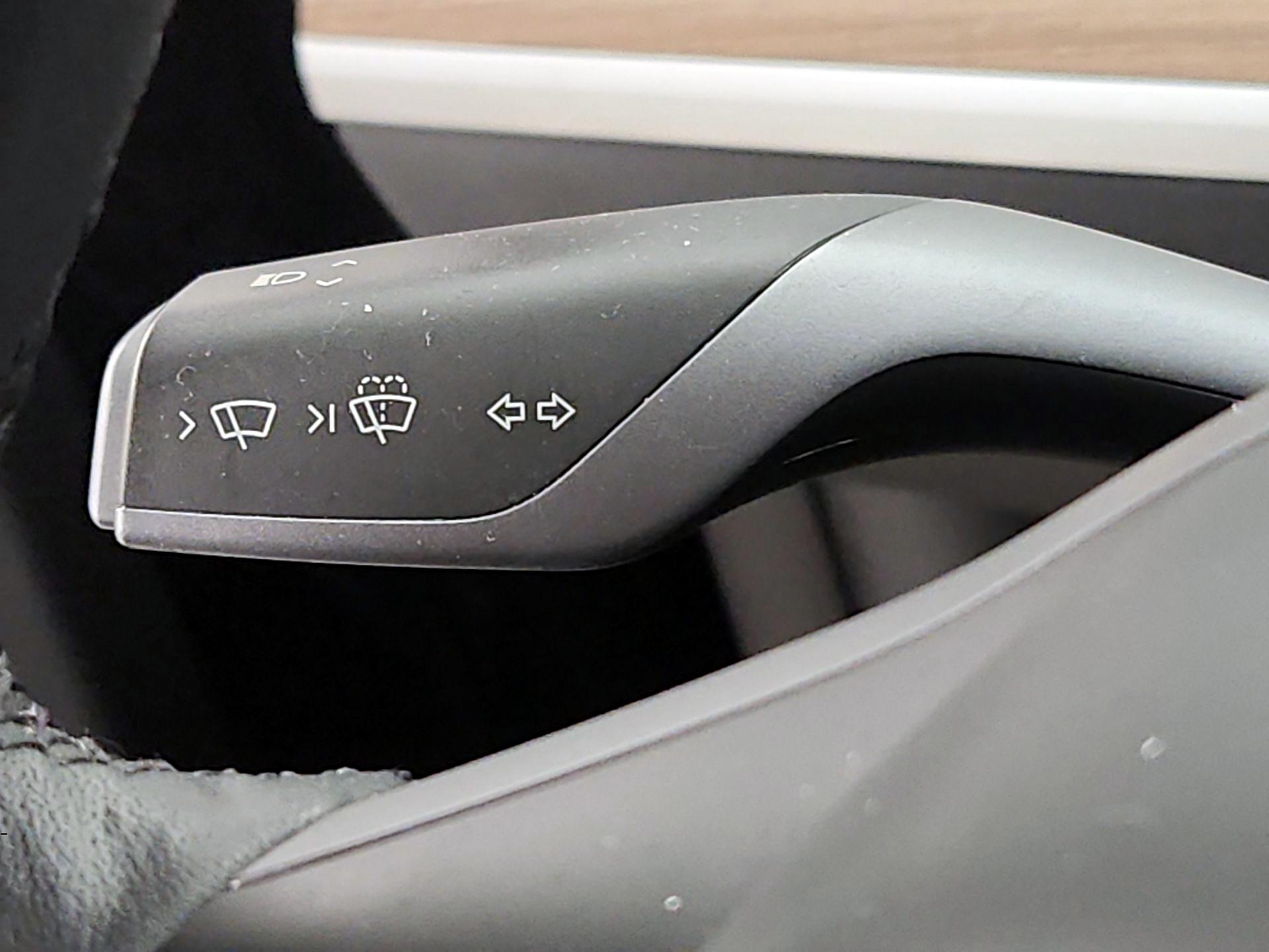 Thumbnail: 2023 Tesla Model Y - 13