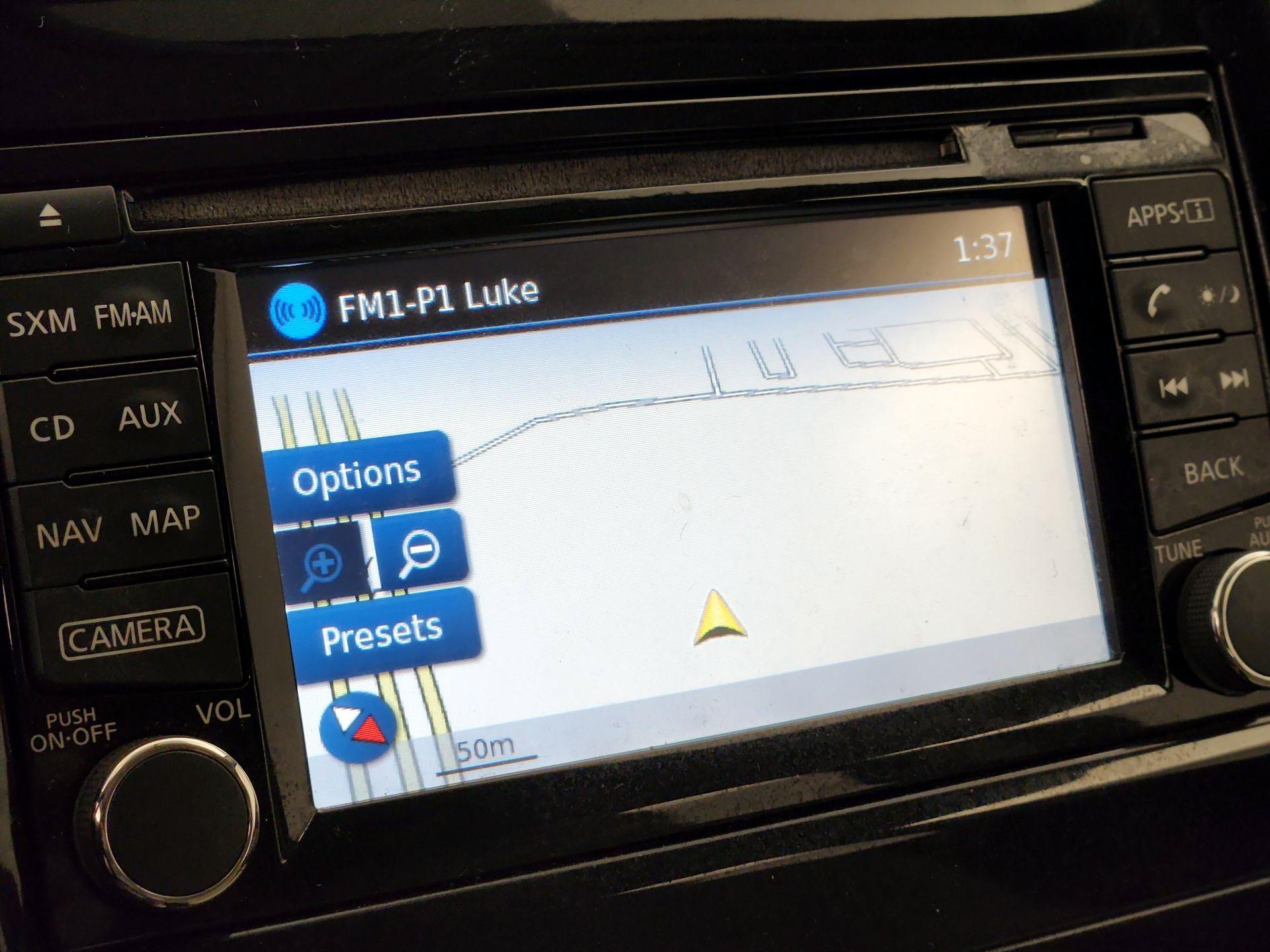 Thumbnail: 2015 Nissan Versa Note - 14