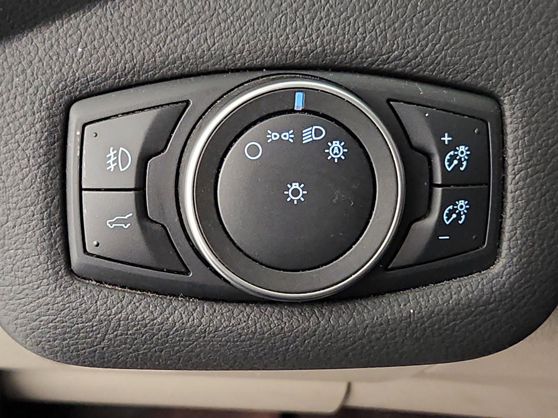 Thumbnail: 2018 Ford Escape - 13